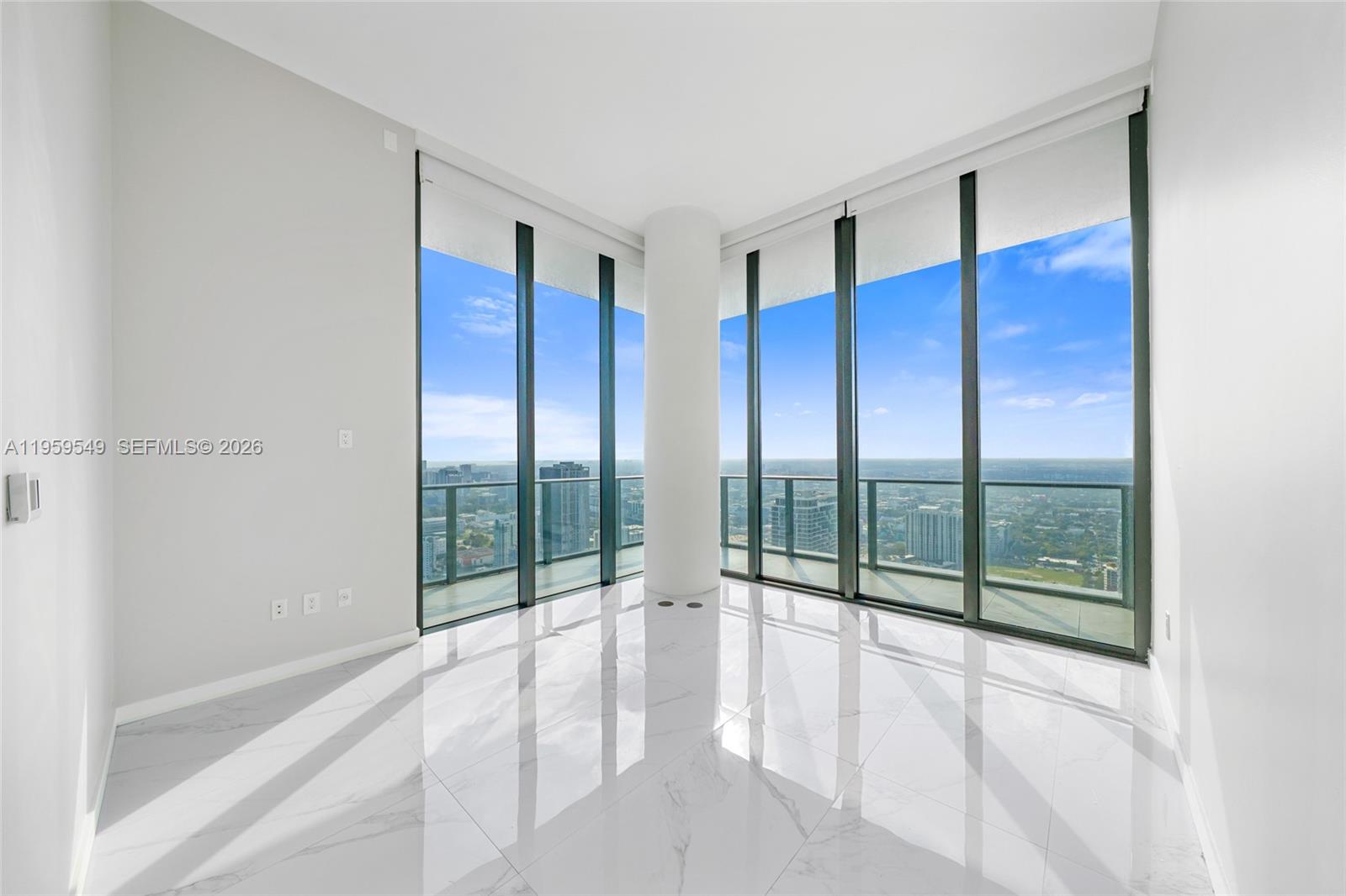 480 NE 31st St #PH5101, Miami FL 33137