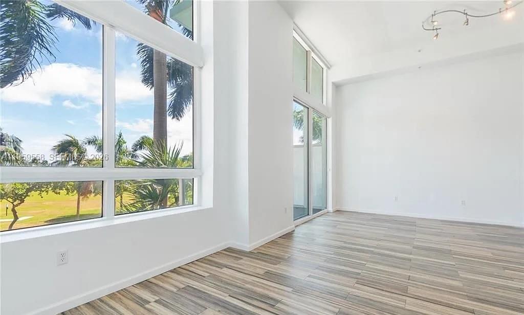 1900 N Bayshore Dr #506, Miami FL 33132