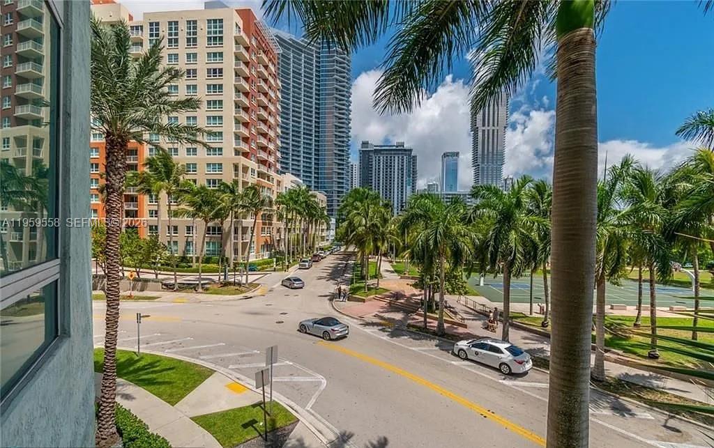 1900 N Bayshore Dr #506, Miami FL 33132