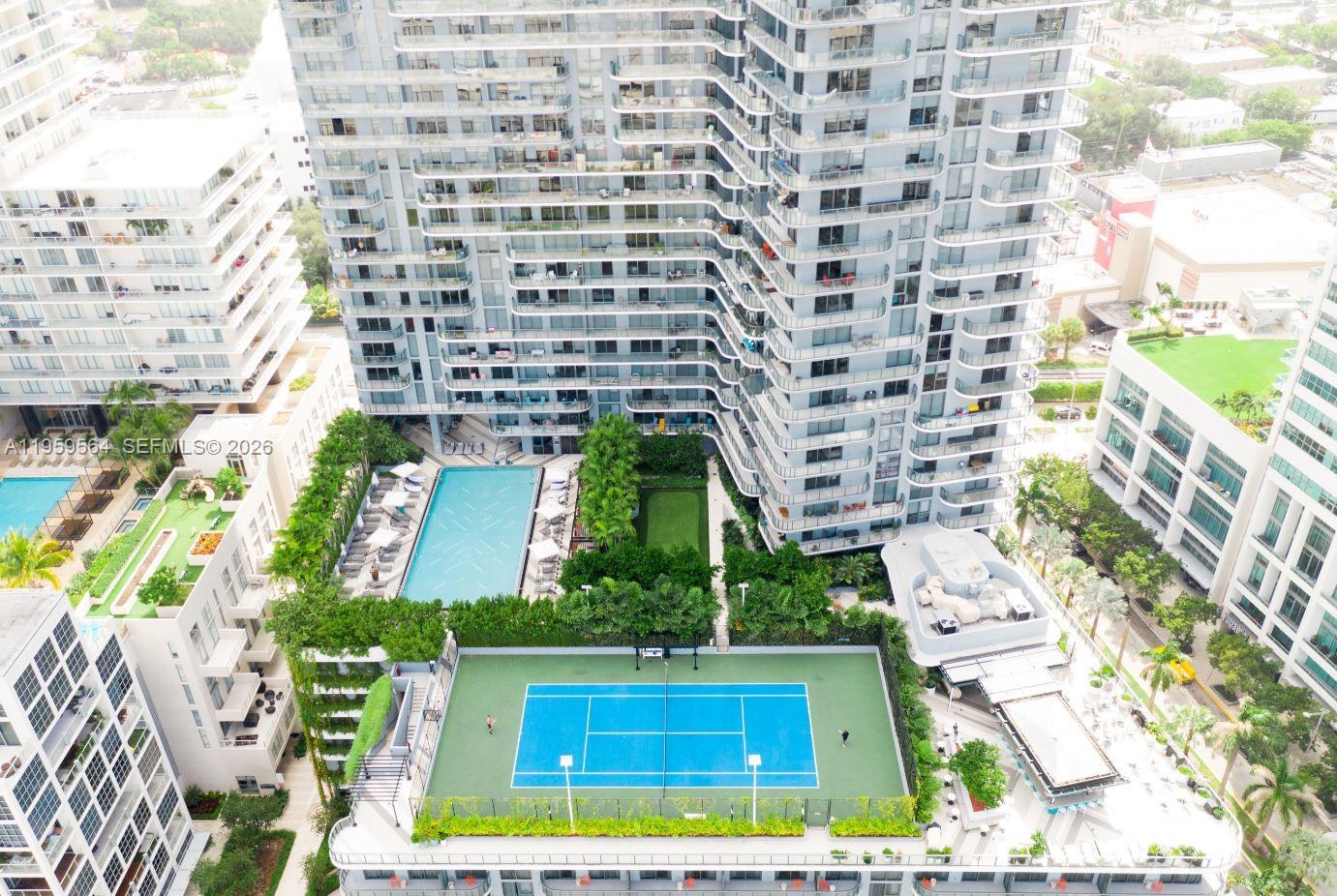 121 NE 34th St #L401, Miami FL 33137