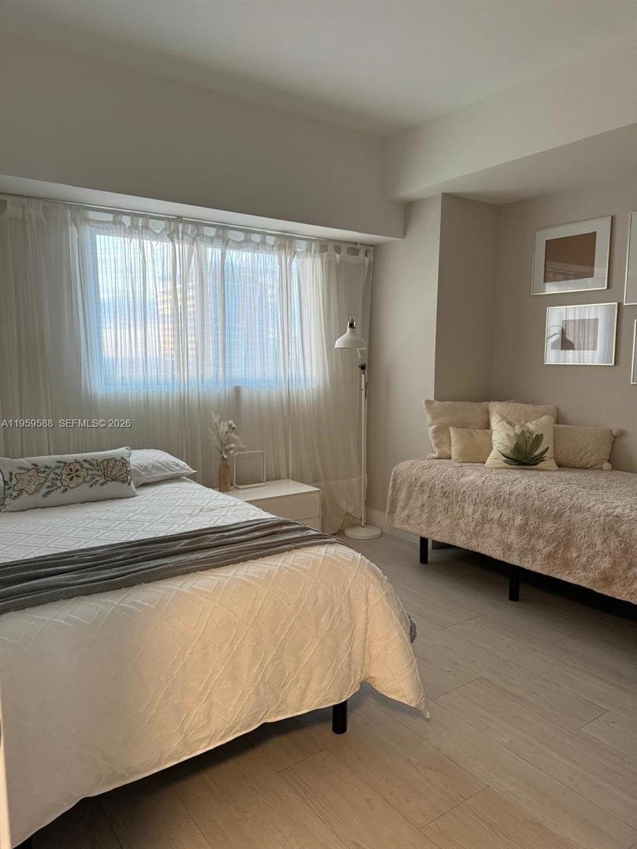 460 NE 28th St #3307, Miami FL 33137