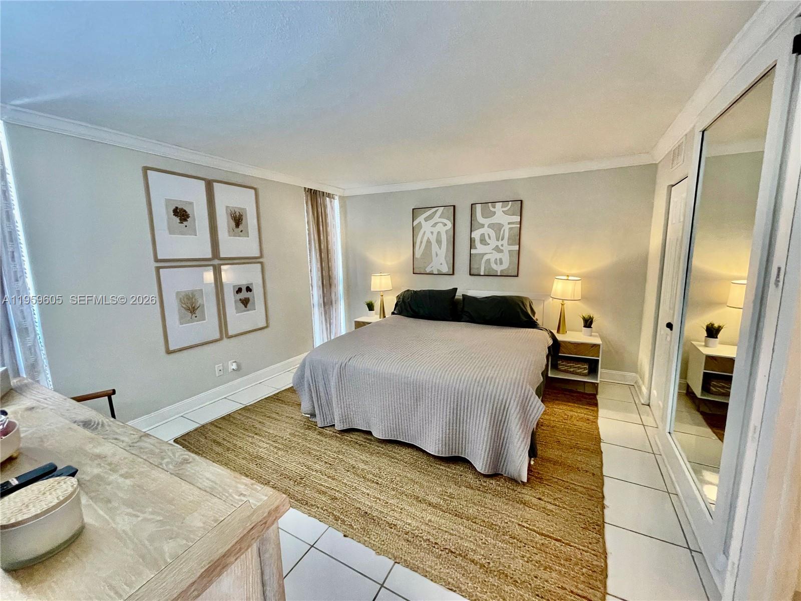 4800 Bayview Dr #505, Fort Lauderdale FL 33308