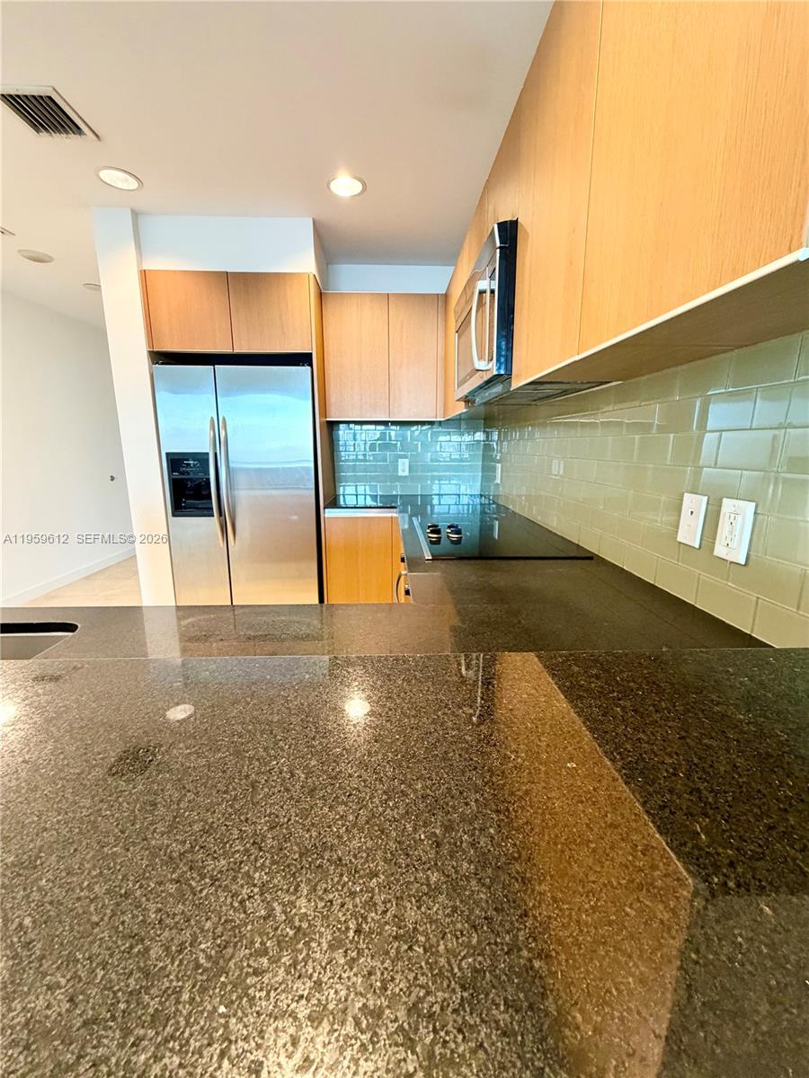 1060 Brickell Ave #2113, Miami FL 33131