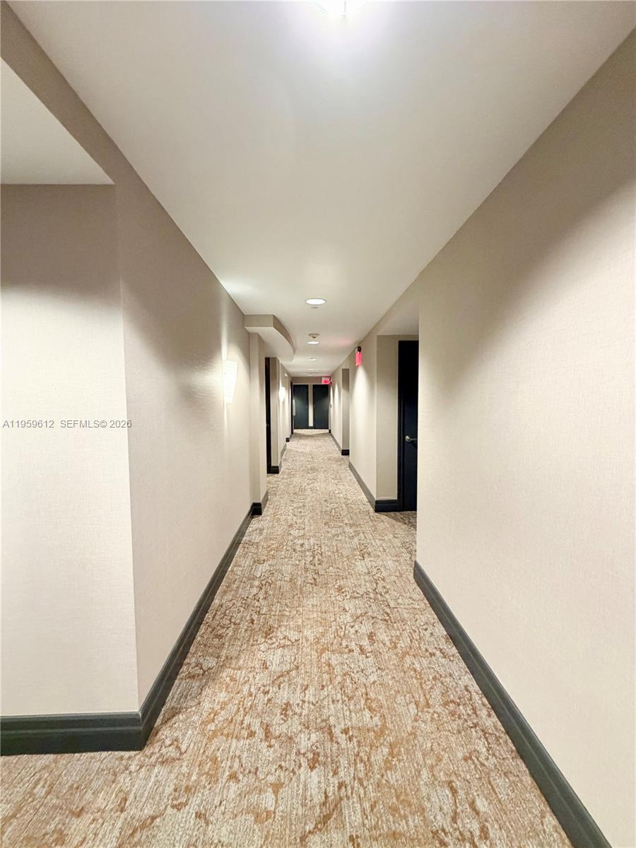 1060 Brickell Ave #2113, Miami FL 33131