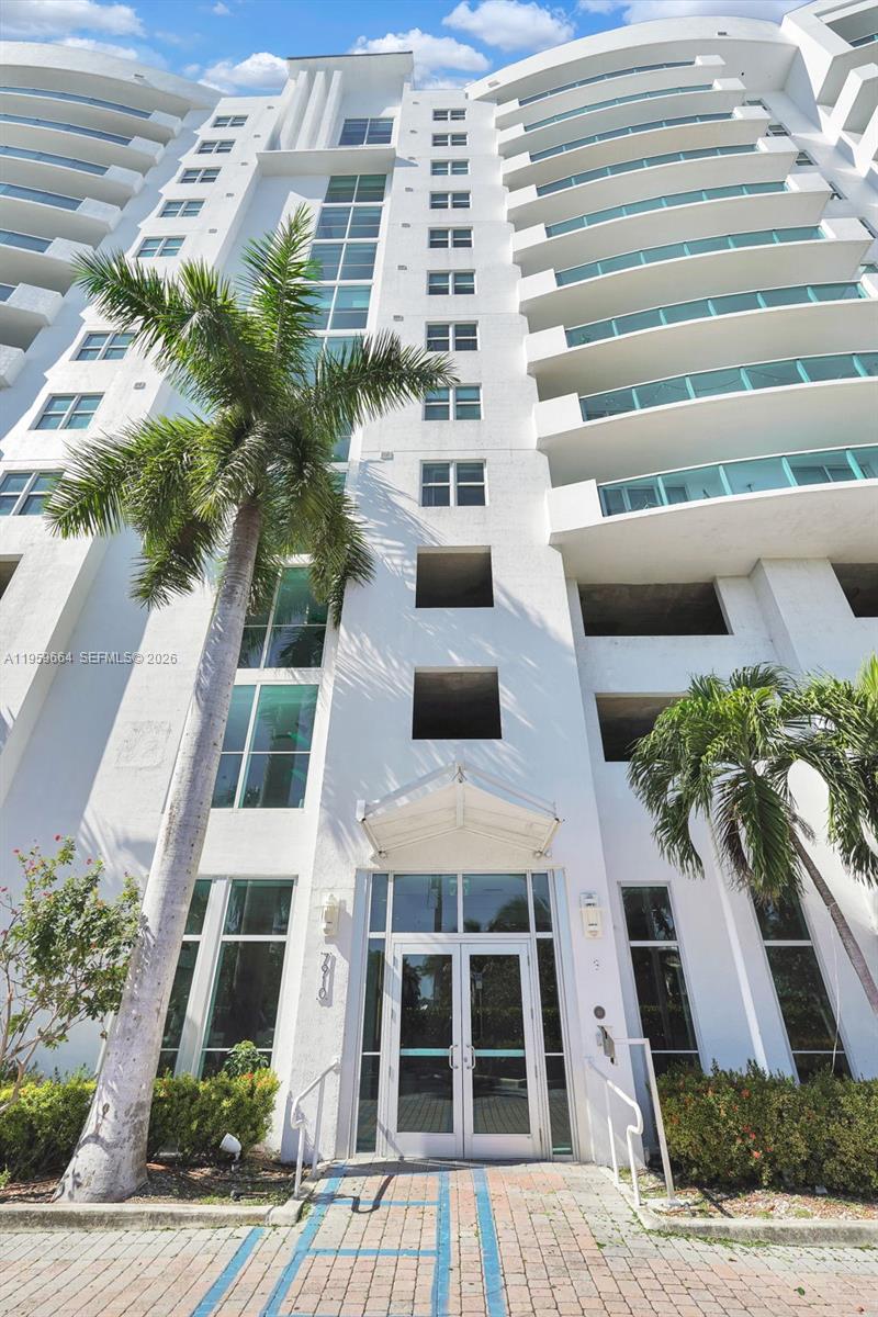 7910 Harbor Island Dr #1103, North Bay Village FL 33141