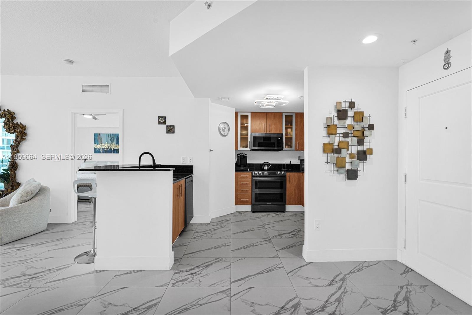 7910 Harbor Island Dr #1103, North Bay Village FL 33141