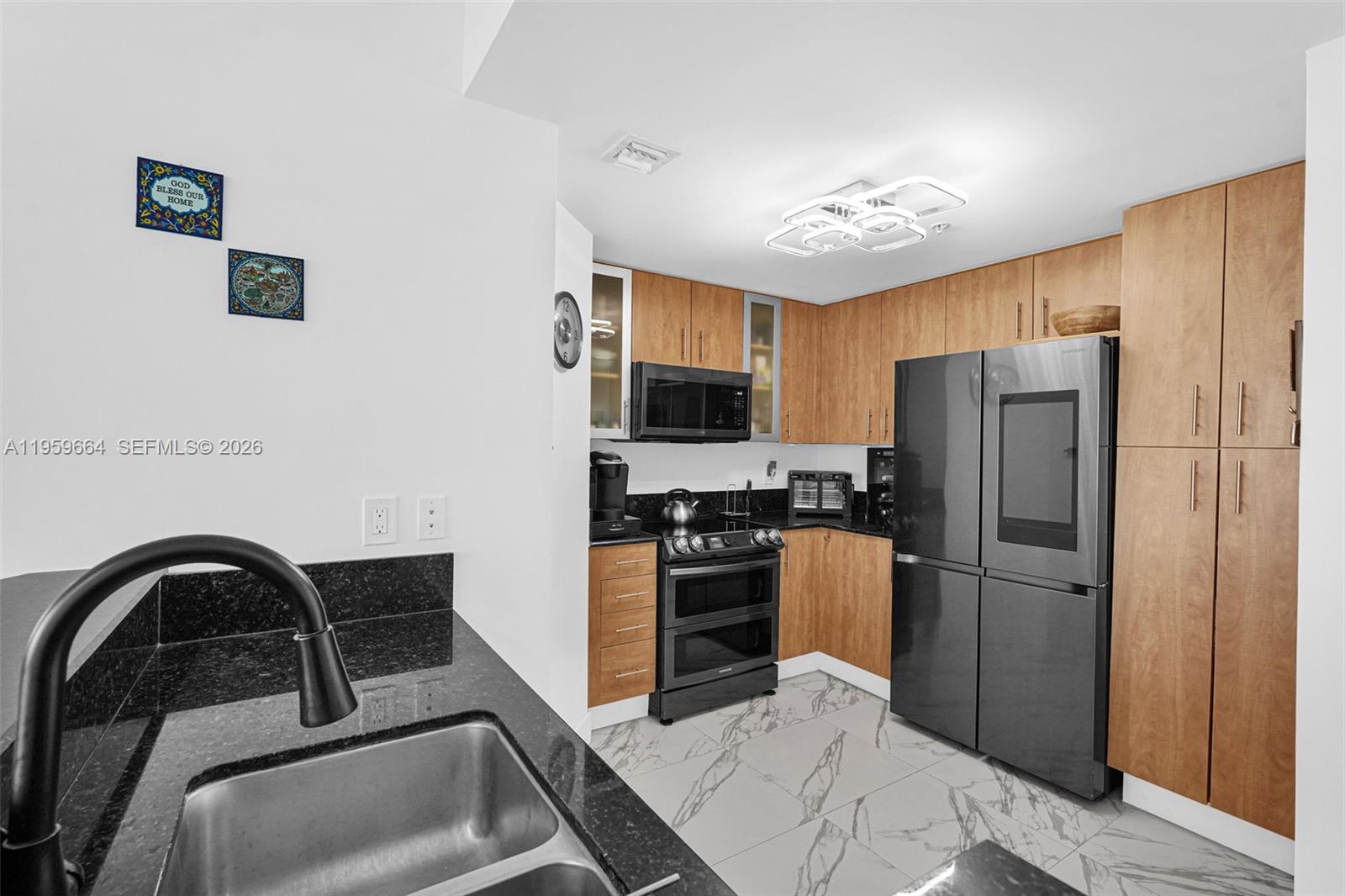 7910 Harbor Island Dr #1103, North Bay Village FL 33141