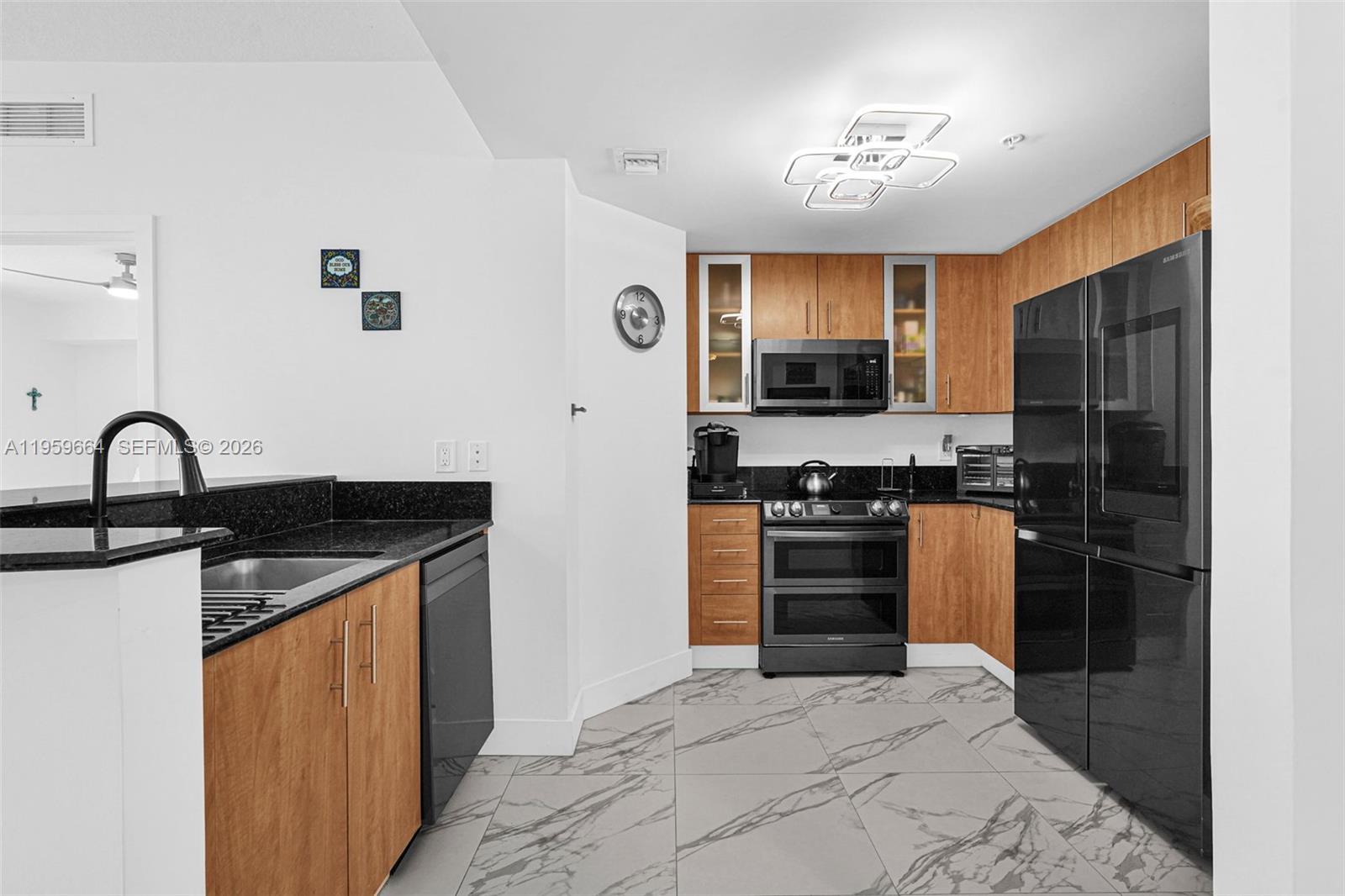 7910 Harbor Island Dr #1103, North Bay Village FL 33141