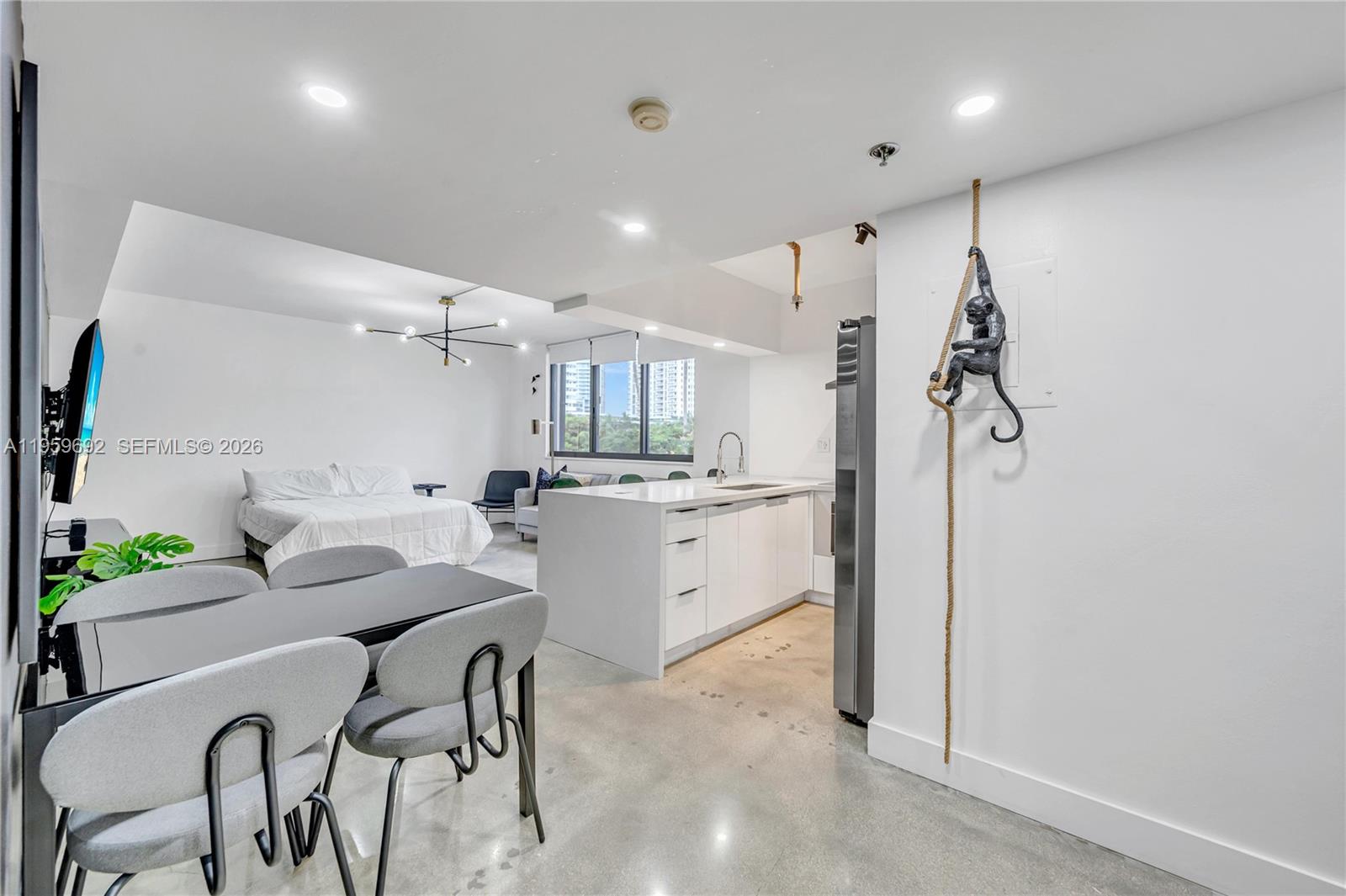 540 Brickell Key Dr #409, Miami FL 33131
