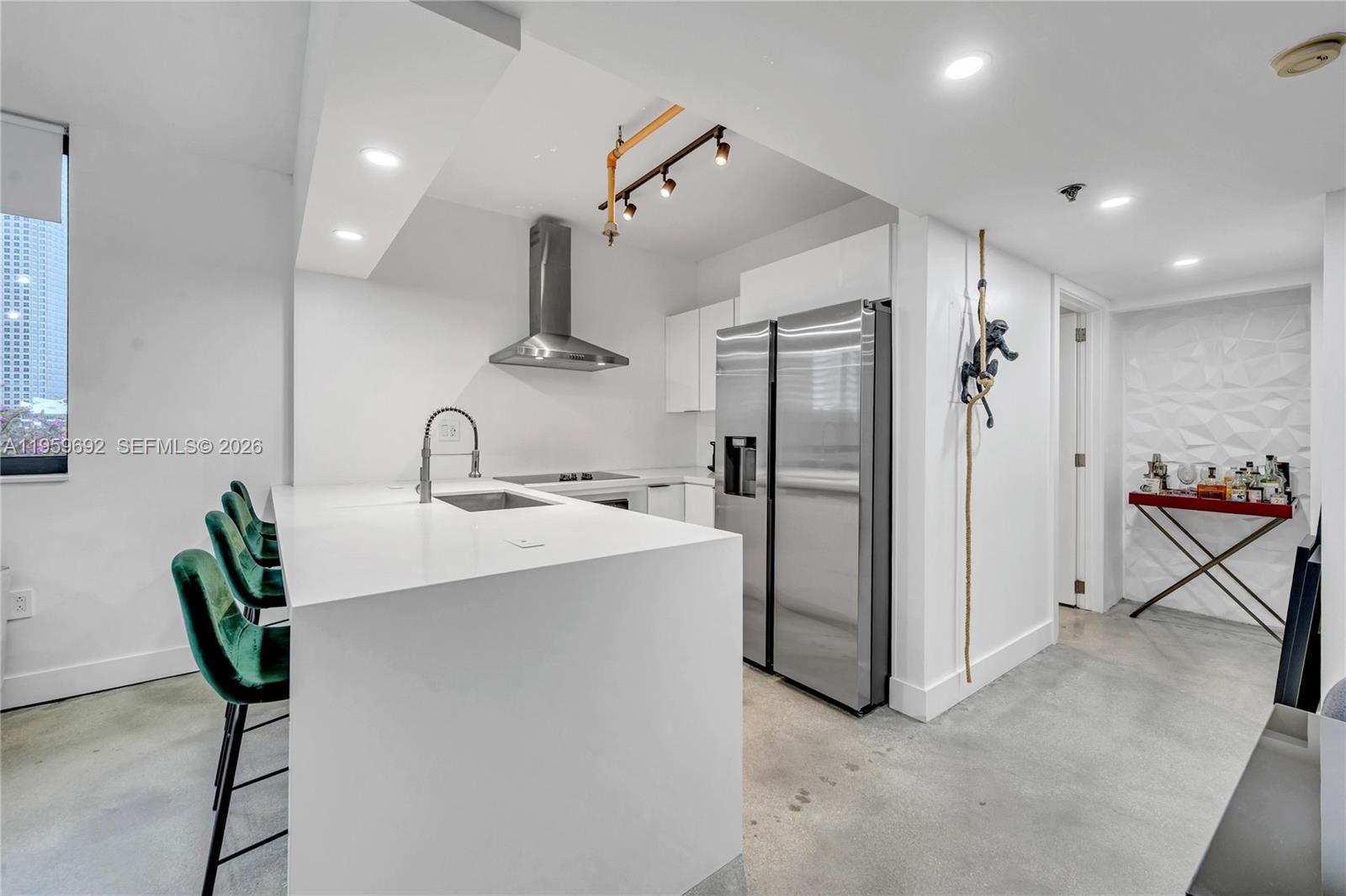 540 Brickell Key Dr #409, Miami FL 33131