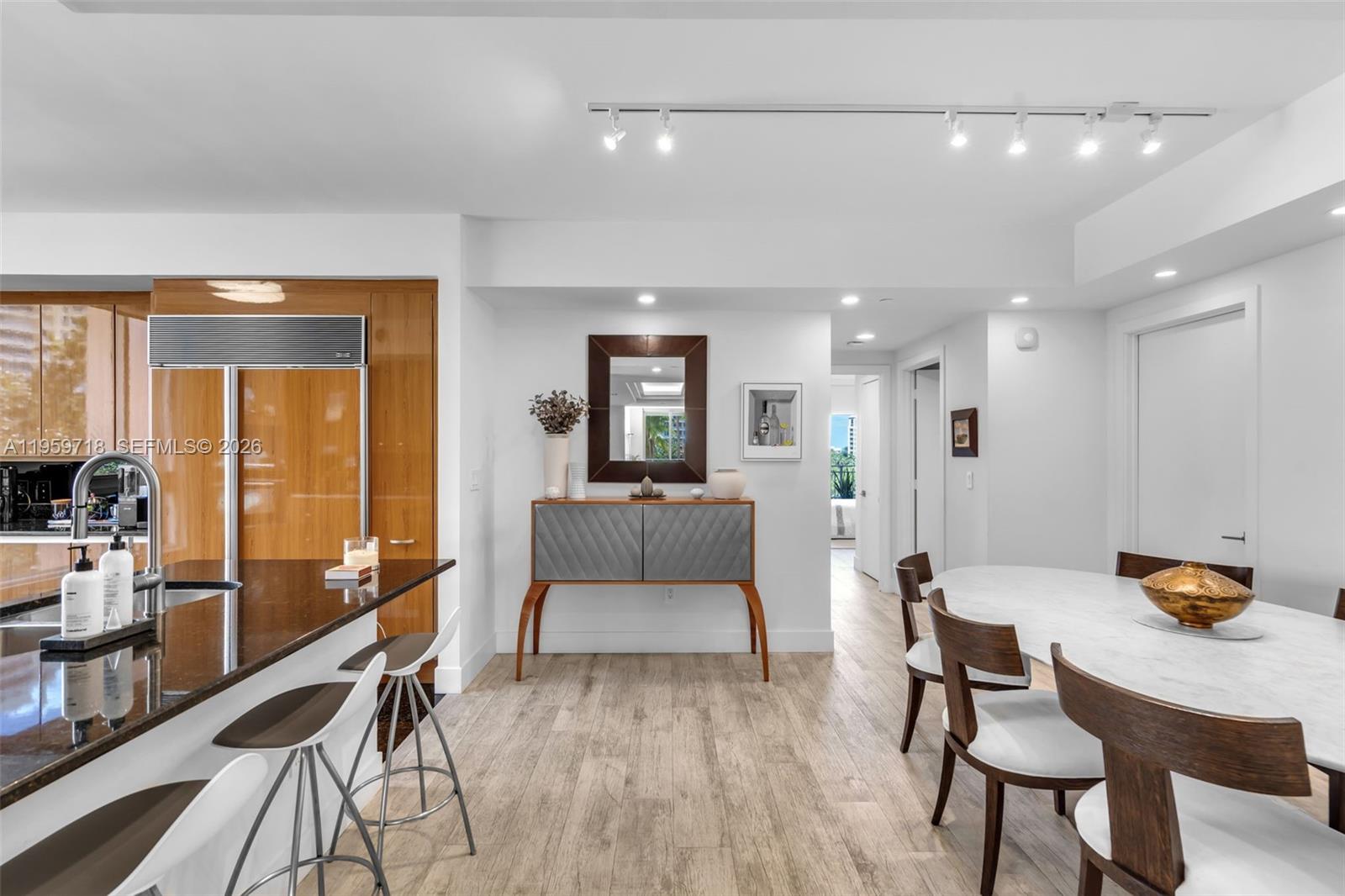 791 Crandon Blvd #501, Key Biscayne FL 33149