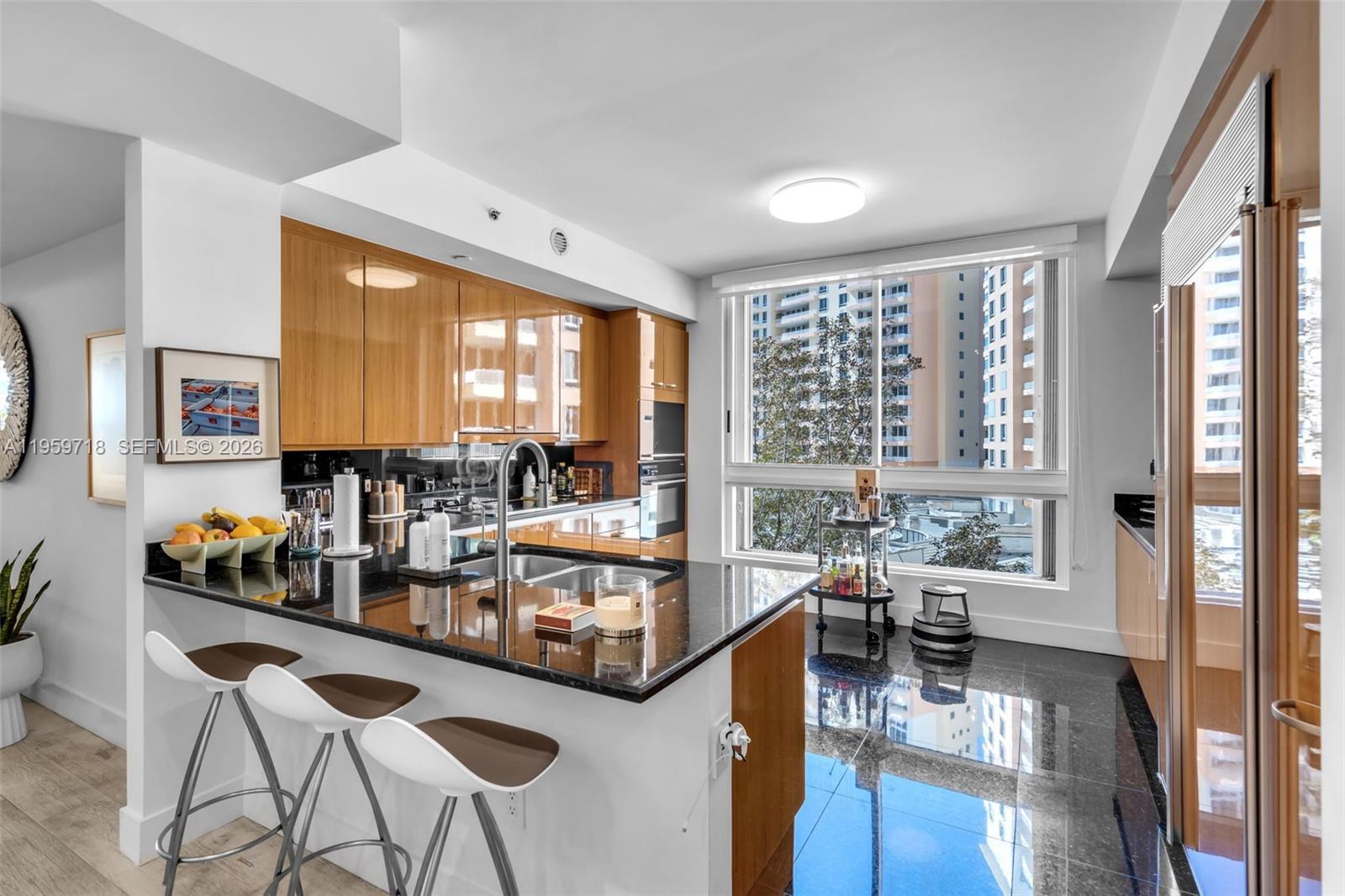 791 Crandon Blvd #501, Key Biscayne FL 33149