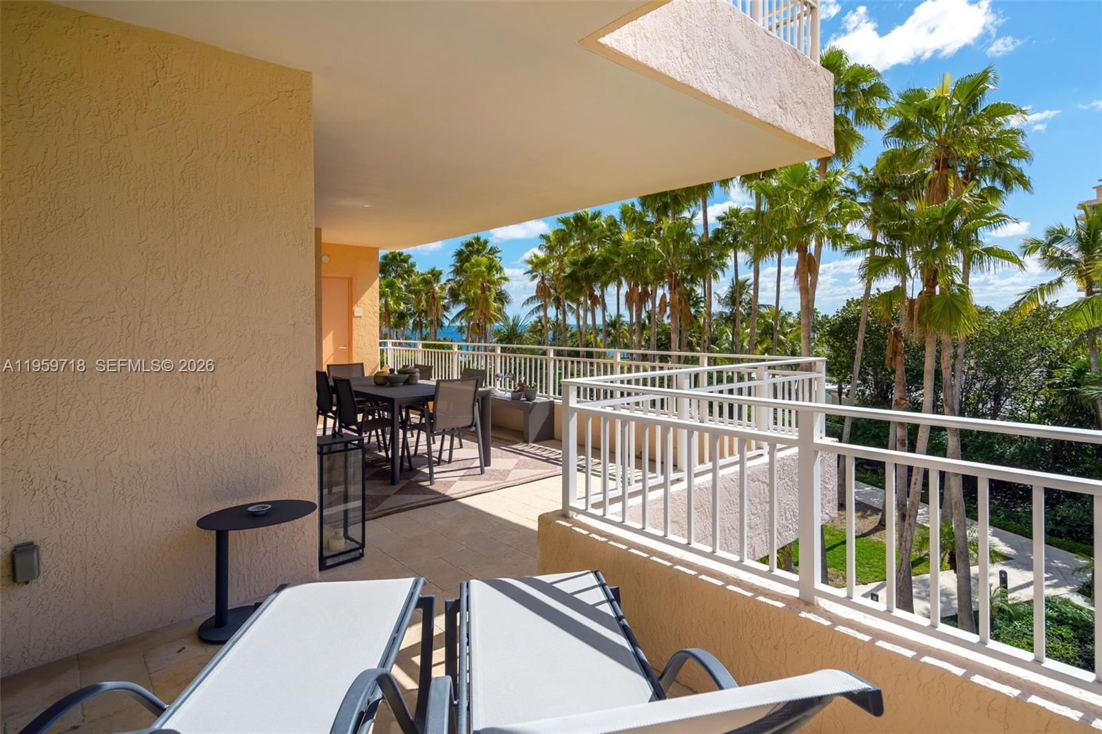 791 Crandon Blvd #501, Key Biscayne FL 33149