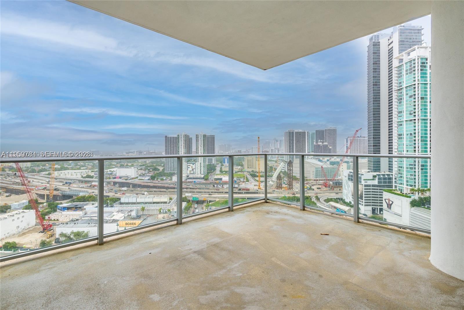 851 NE 1st Ave #2100, Miami FL 33132