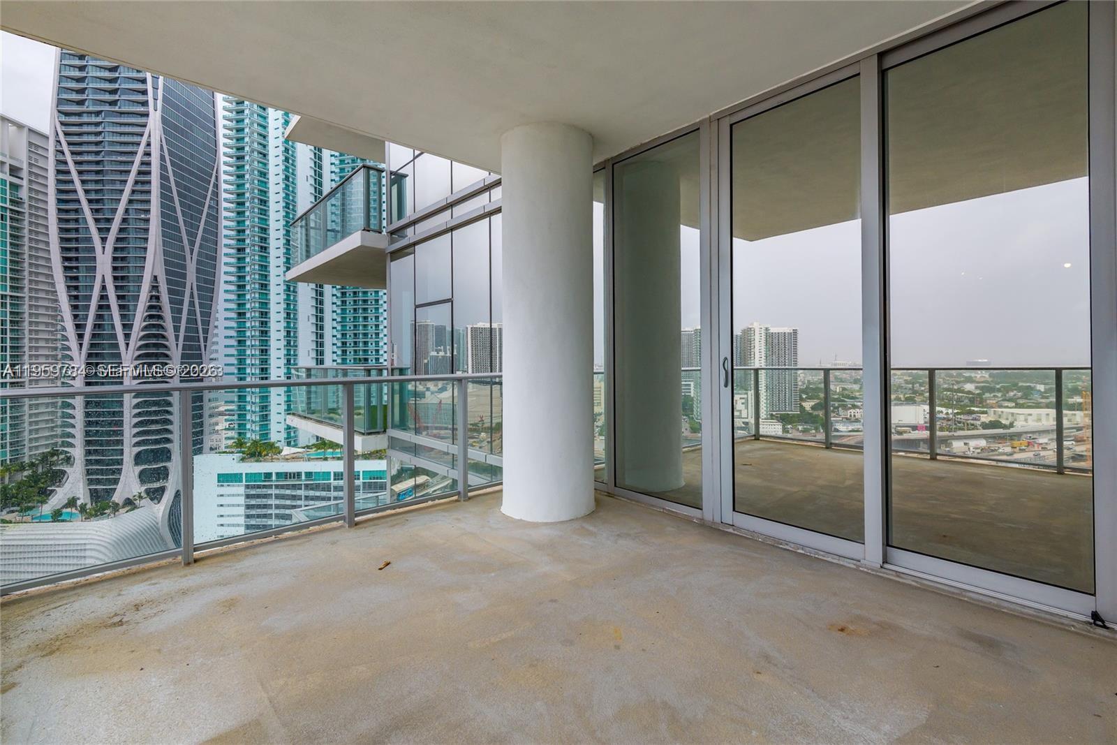 851 NE 1st Ave #2100, Miami FL 33132