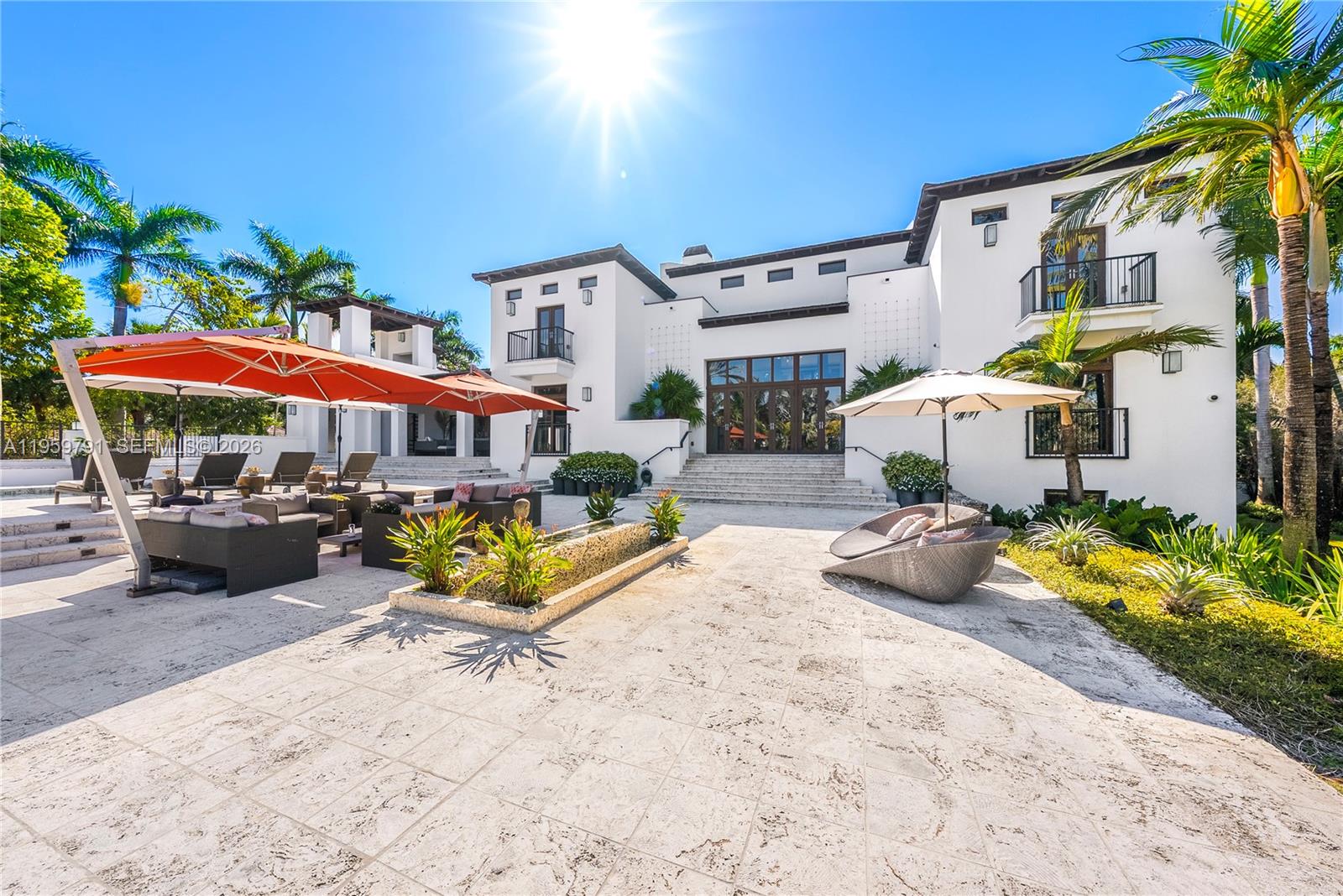 555 Arvida Pkwy, Coral Gables FL 33156