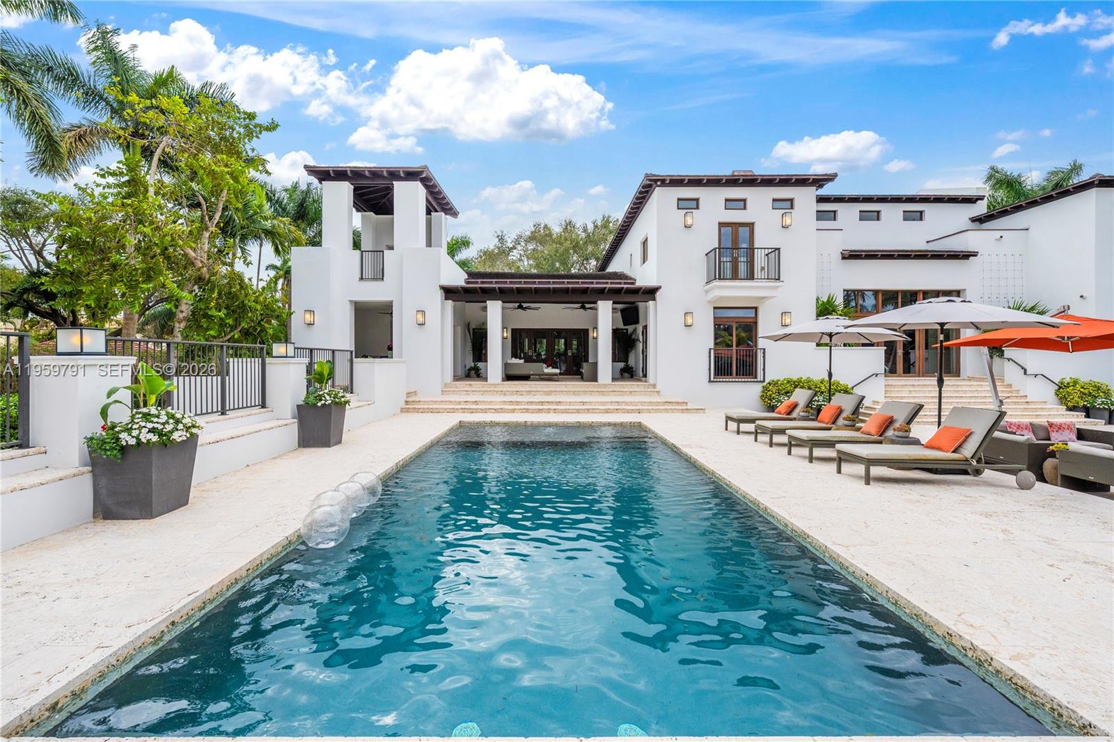 555 Arvida Pkwy, Coral Gables FL 33156