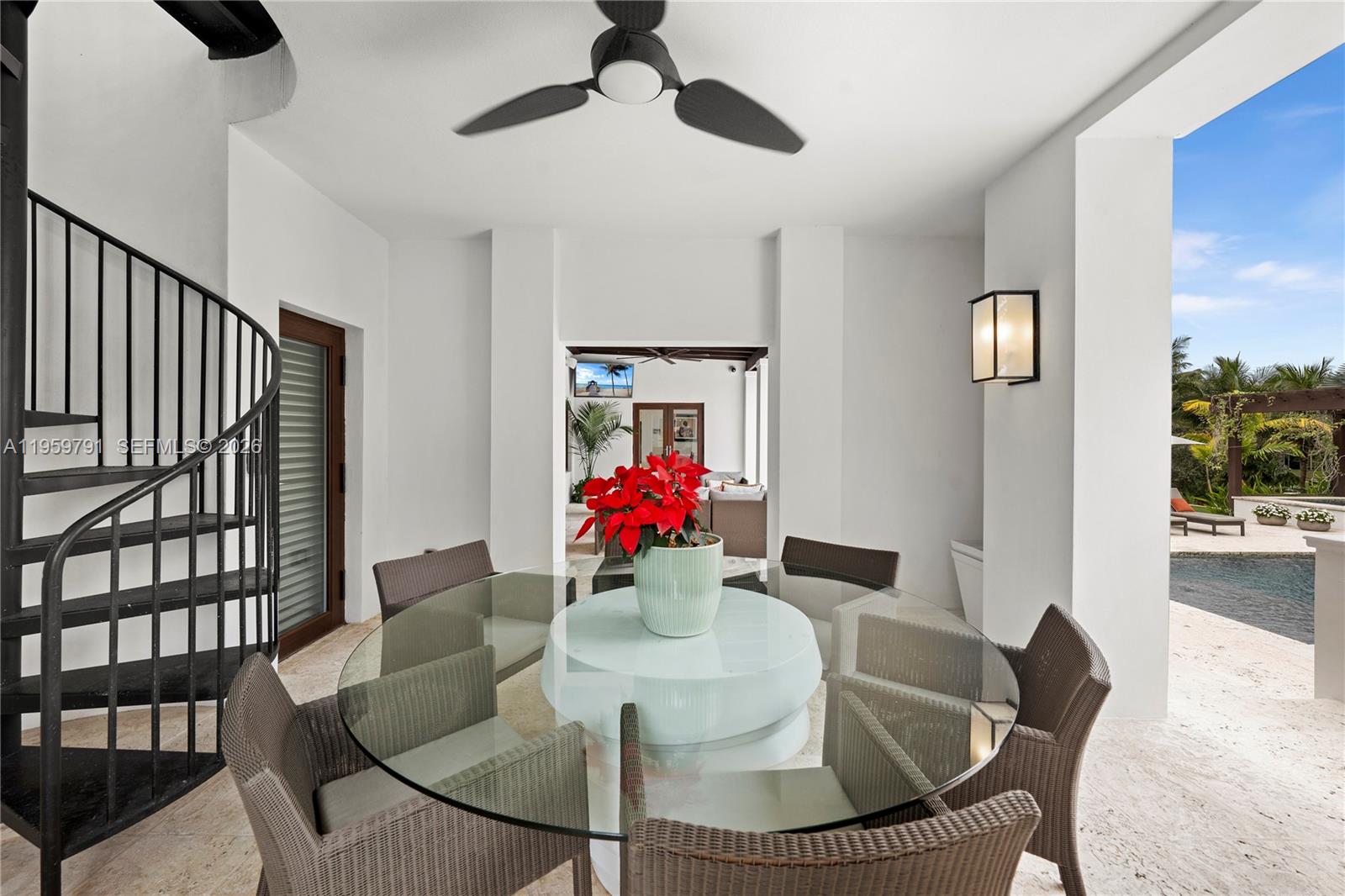 555 Arvida Pkwy, Coral Gables FL 33156