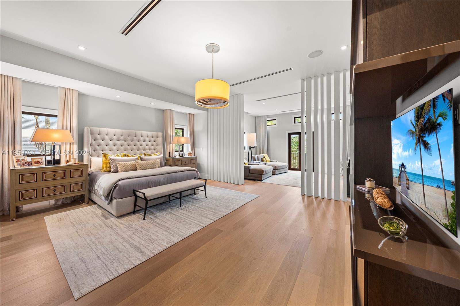 555 Arvida Pkwy, Coral Gables FL 33156