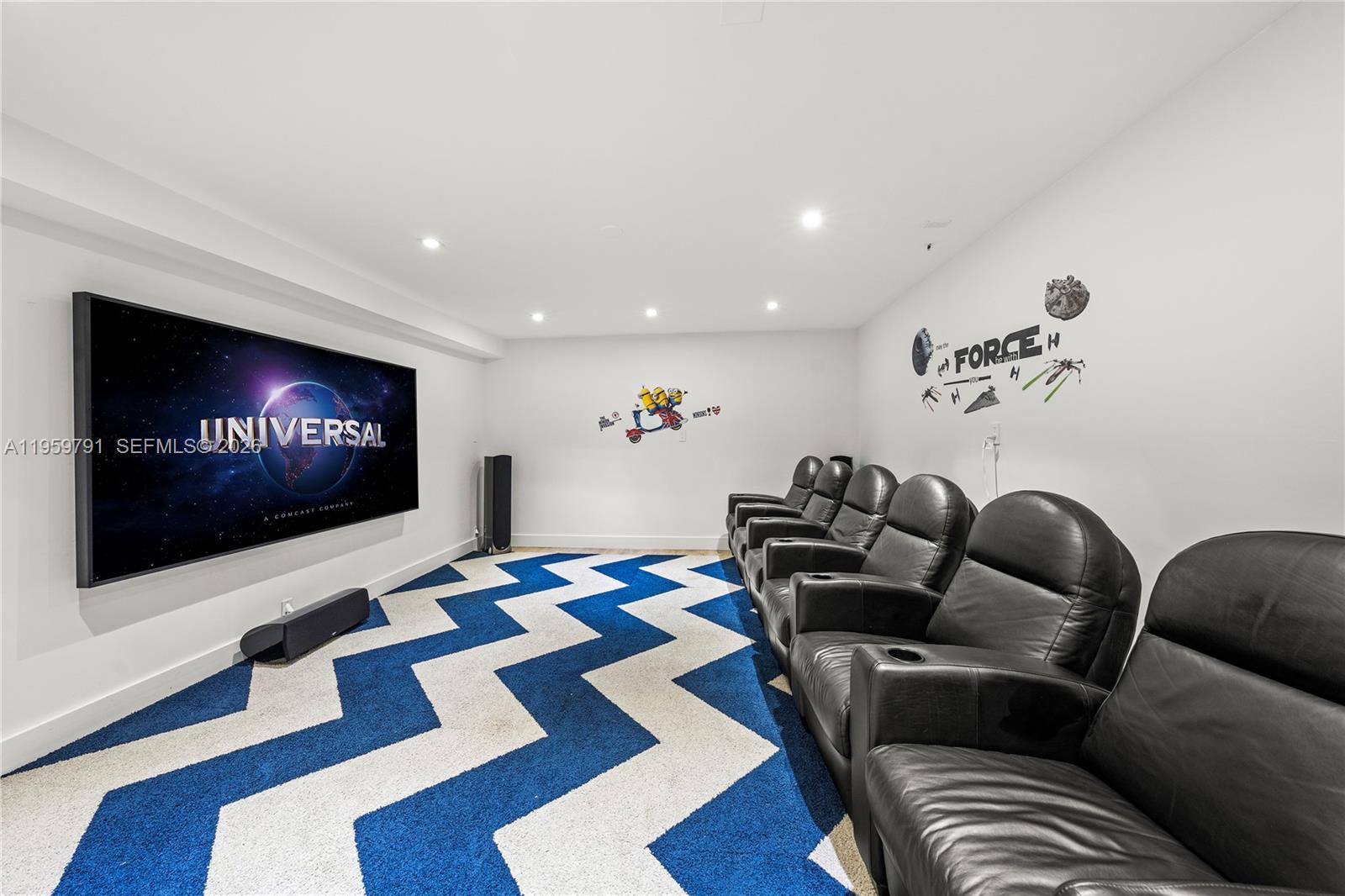 555 Arvida Pkwy, Coral Gables FL 33156