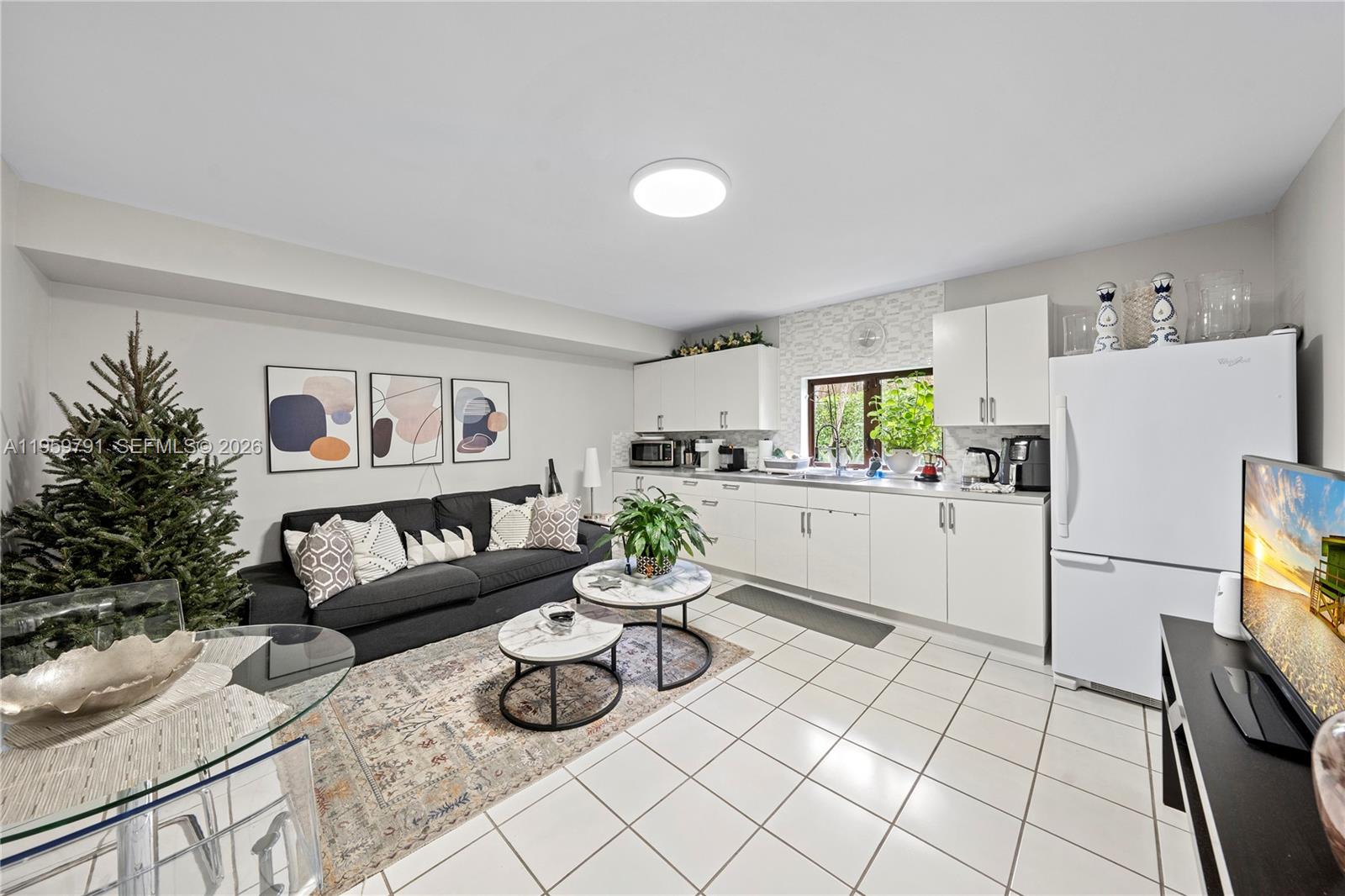 555 Arvida Pkwy, Coral Gables FL 33156