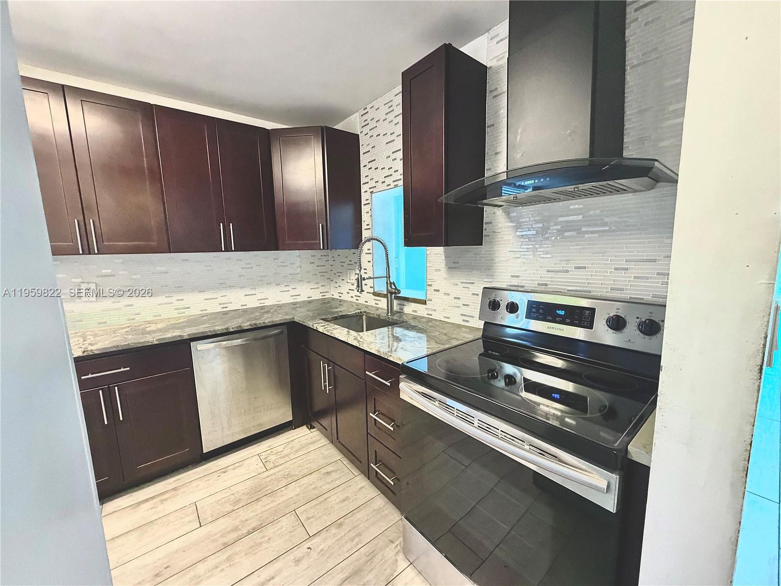 3660 NE 166th St #301 +40' Deeded Dock, North Miami Beach FL 33160