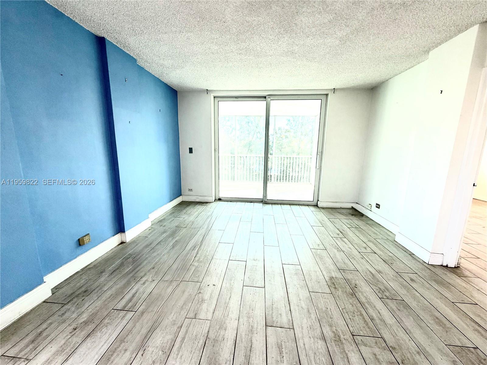 3660 NE 166th St #301 +40' Deeded Dock, North Miami Beach FL 33160
