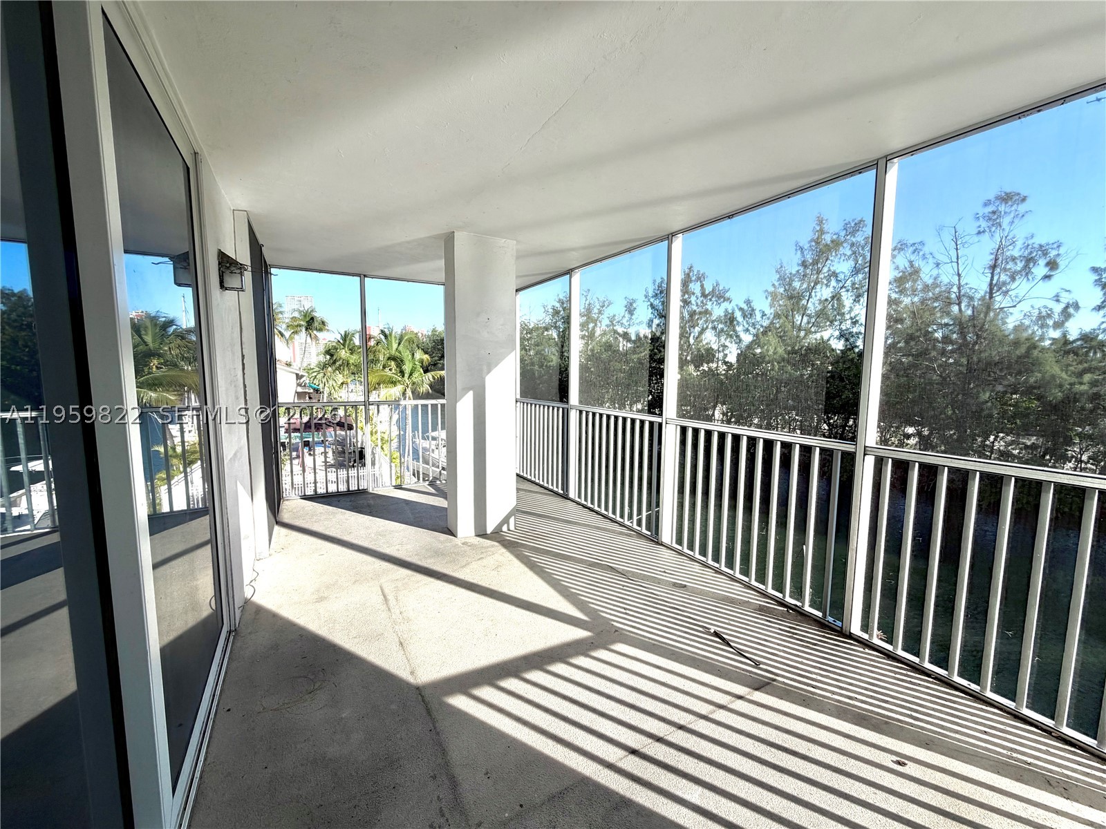 3660 NE 166th St #301 +40' Deeded Dock, North Miami Beach FL 33160