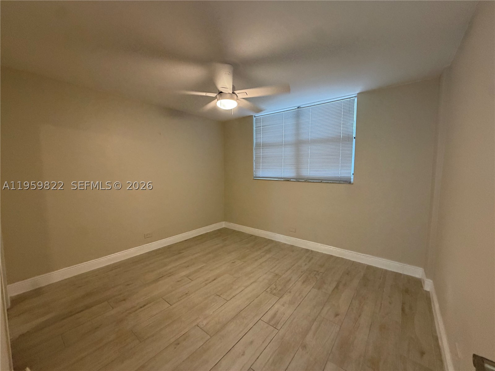 3660 NE 166th St #301 +40' Deeded Dock, North Miami Beach FL 33160