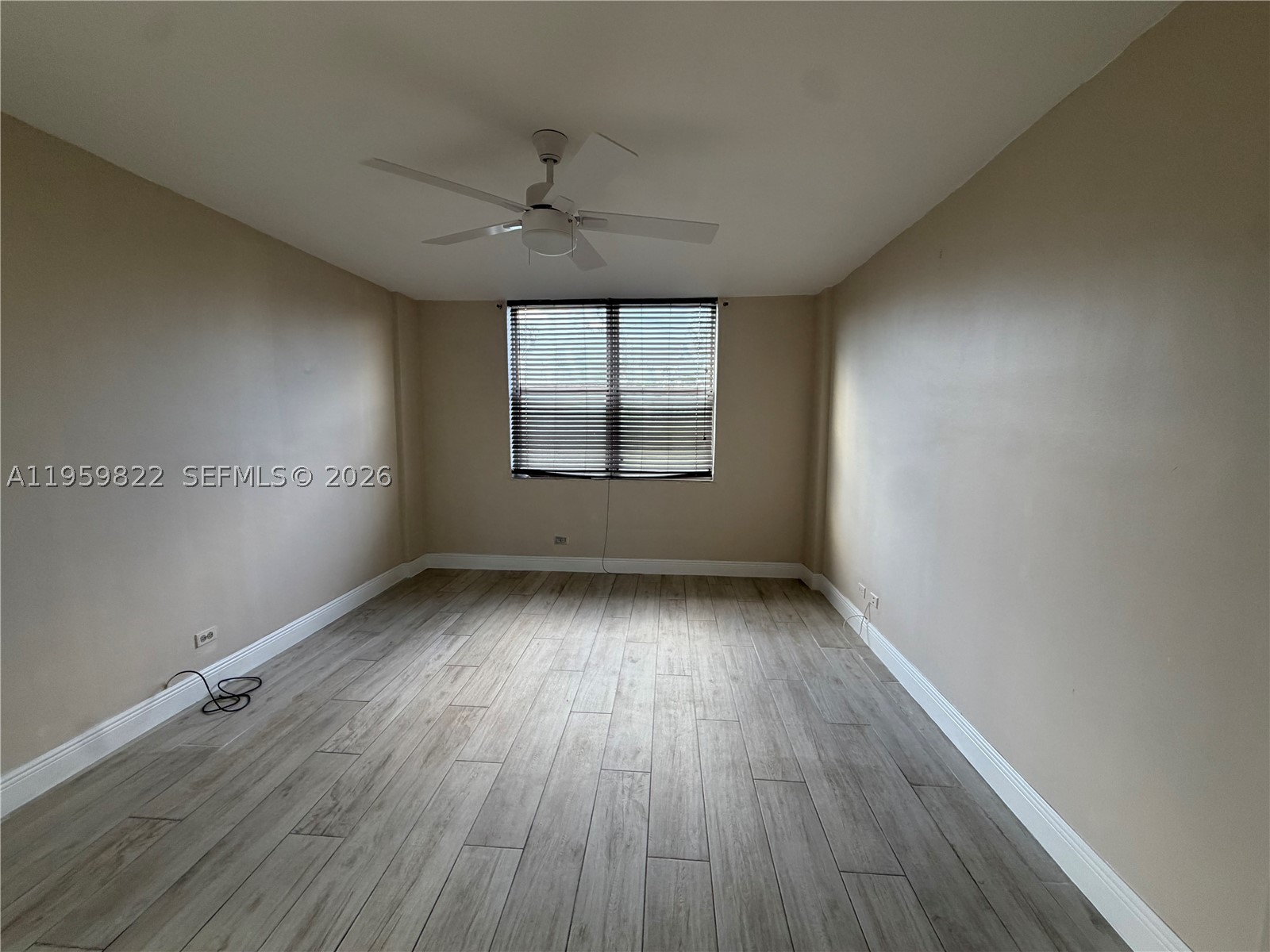 3660 NE 166th St #301 +40' Deeded Dock, North Miami Beach FL 33160