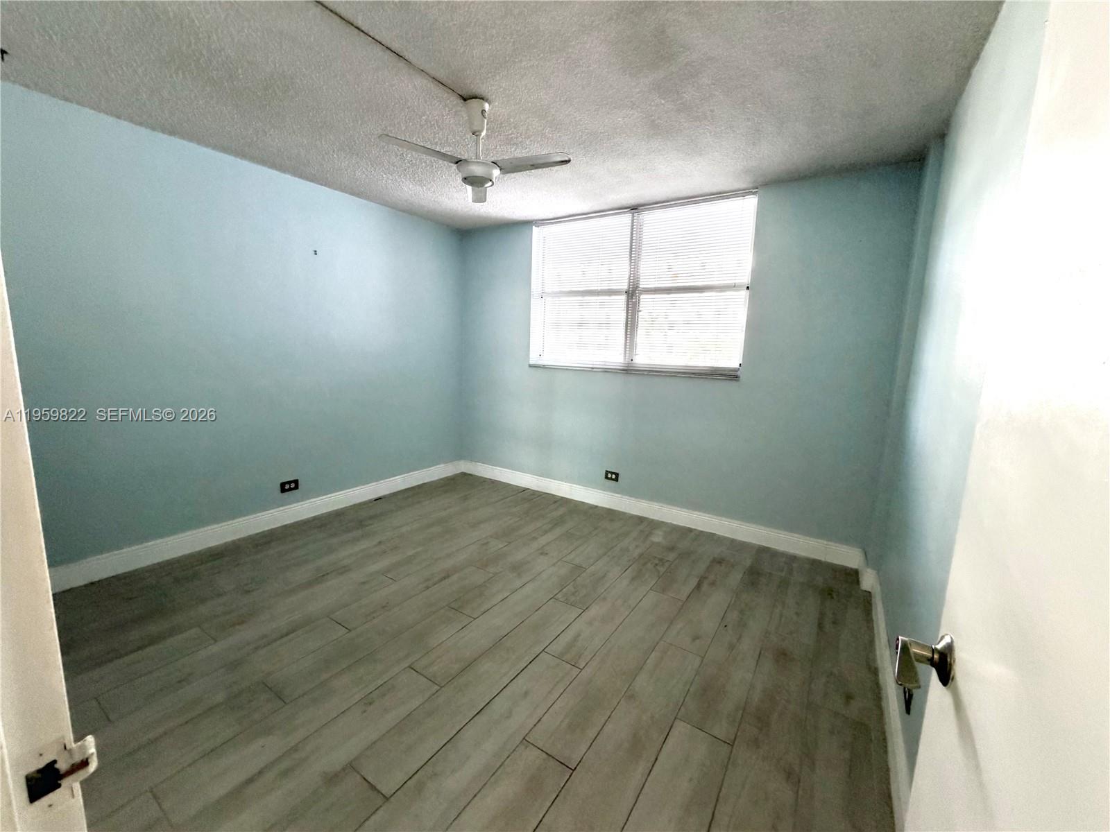 3660 NE 166th St #301 +40' Deeded Dock, North Miami Beach FL 33160