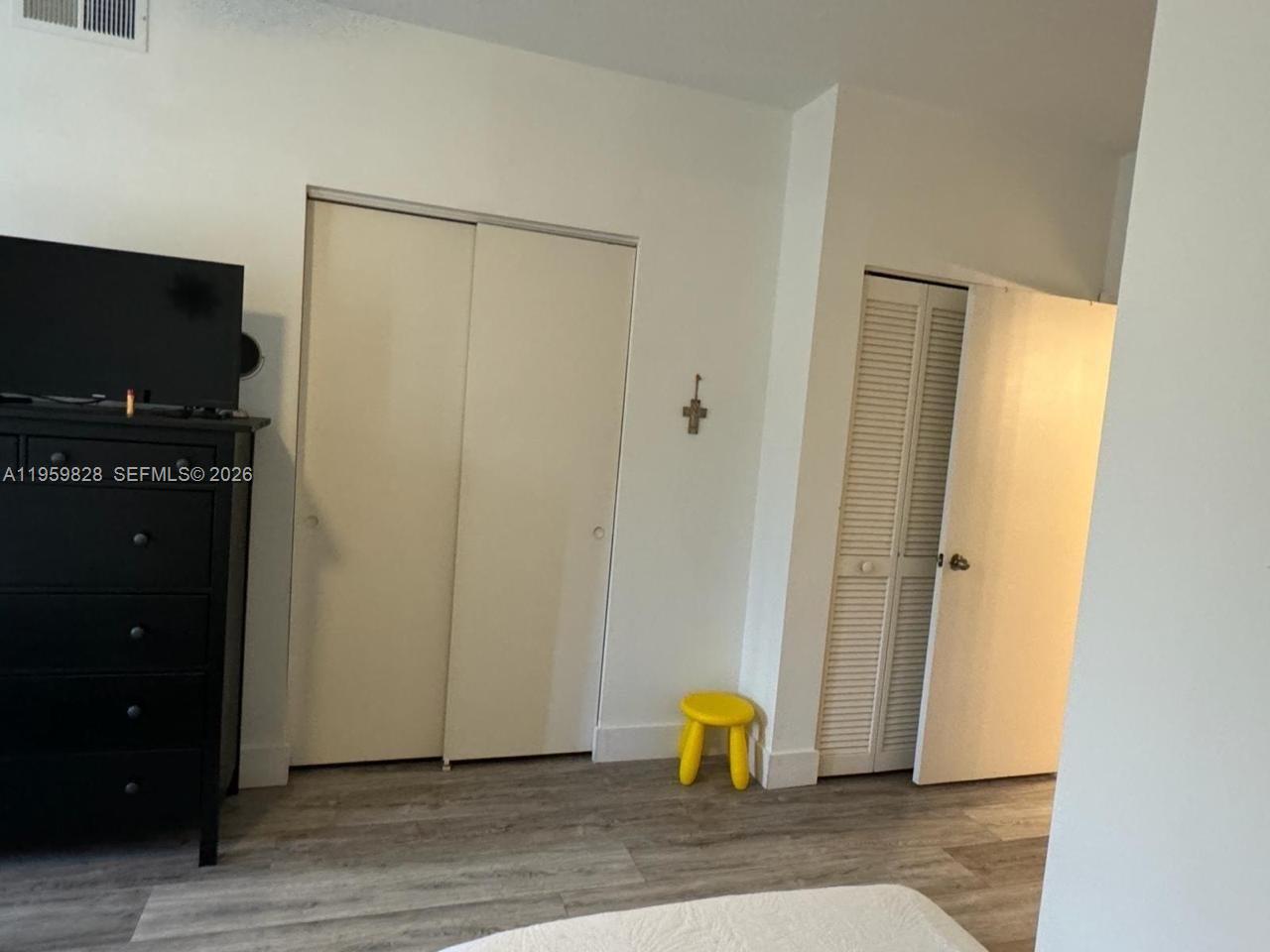 20 Key West Ct, Weston FL 33326