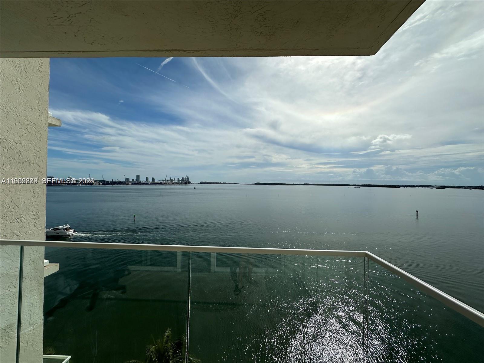 Miami FL 33131 - A11959873