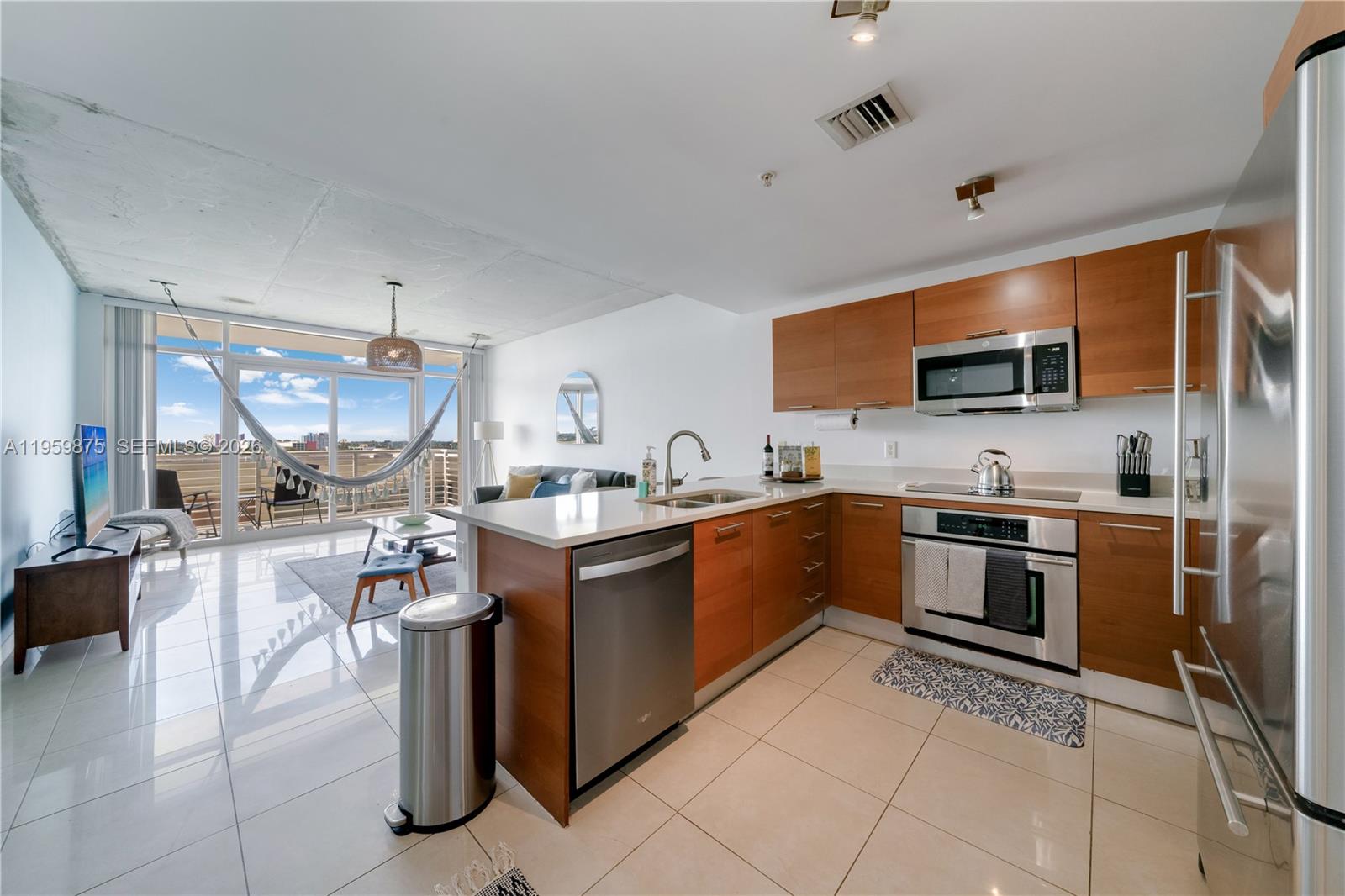 3250 NE 1st Ave #713, Miami FL 33137