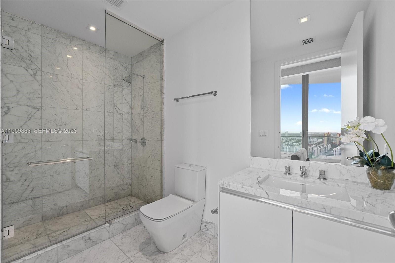 16901 Collins Ave #2503, Sunny Isles Beach FL 33160