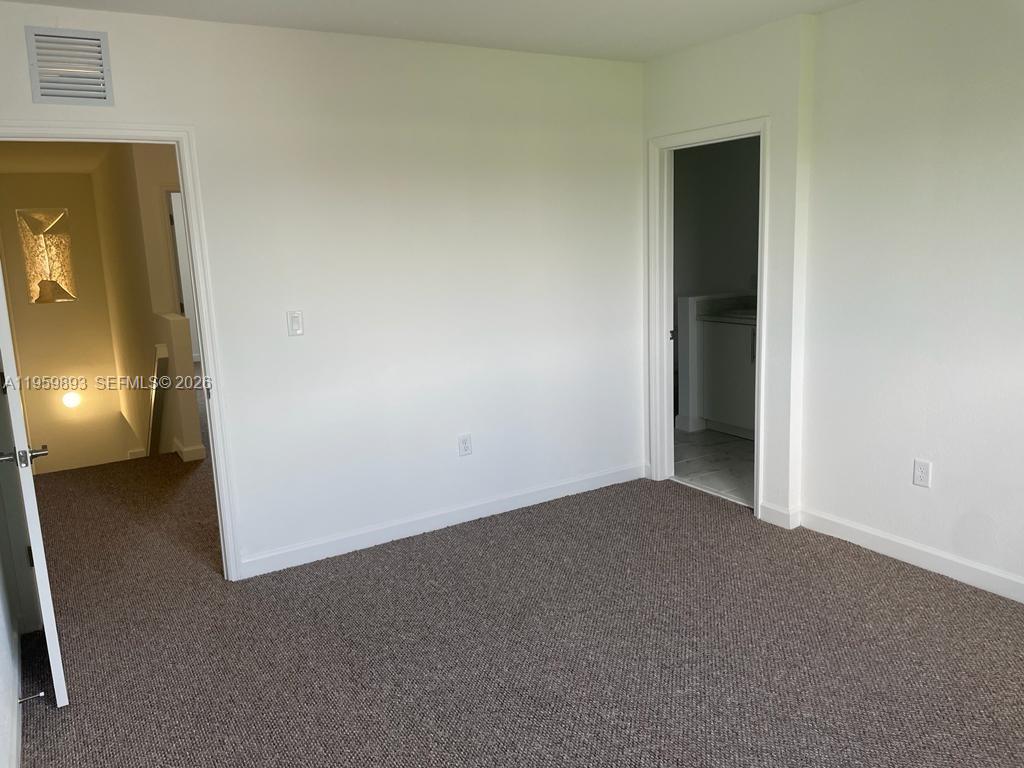 556 NE 5th St #1, Florida City FL 33034