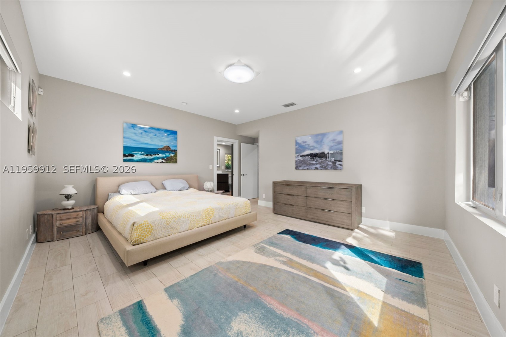 4595 N Jefferson Ave, Miami Beach FL 33140