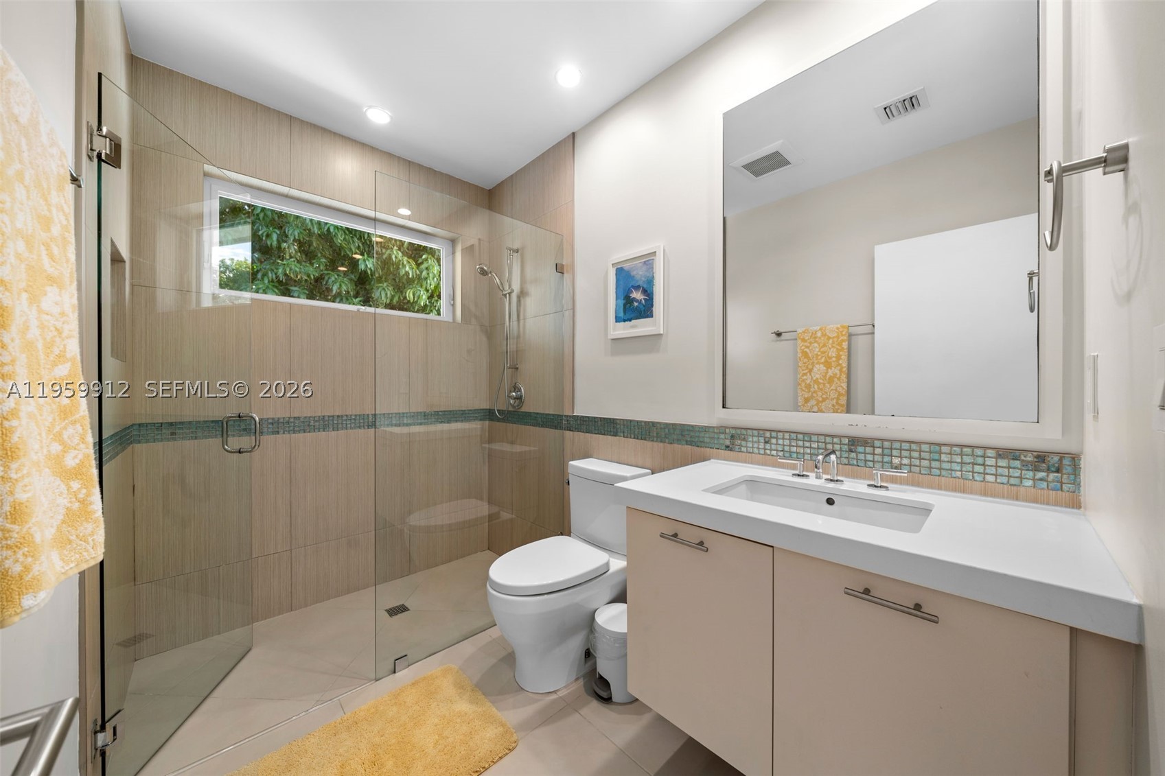 4595 N Jefferson Ave, Miami Beach FL 33140