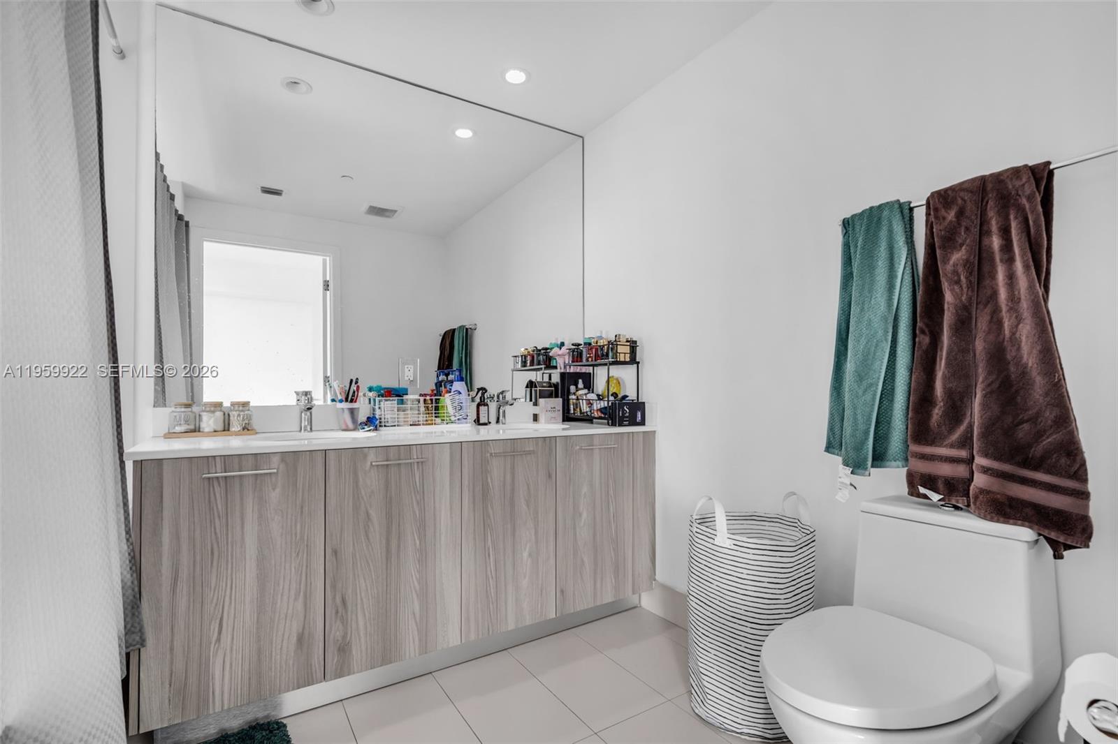 501 NE 31st St #2308, Miami FL 33137
