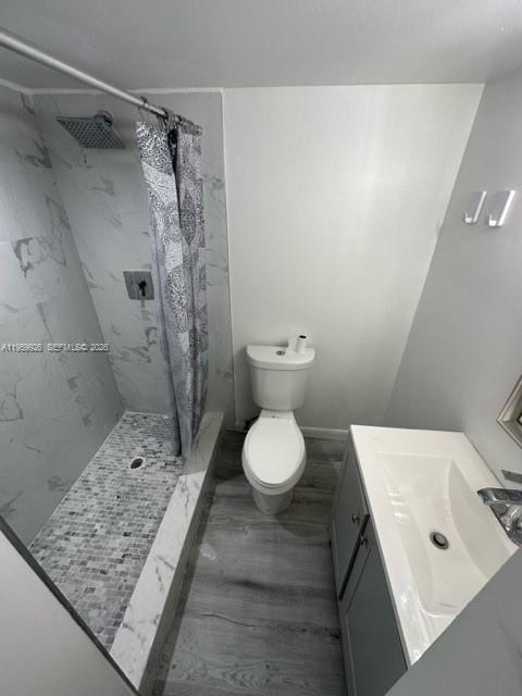 3527 NE 168th St #202, North Miami Beach FL 33160
