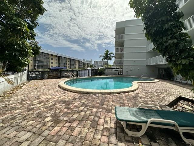 3527 NE 168th St #202, North Miami Beach FL 33160