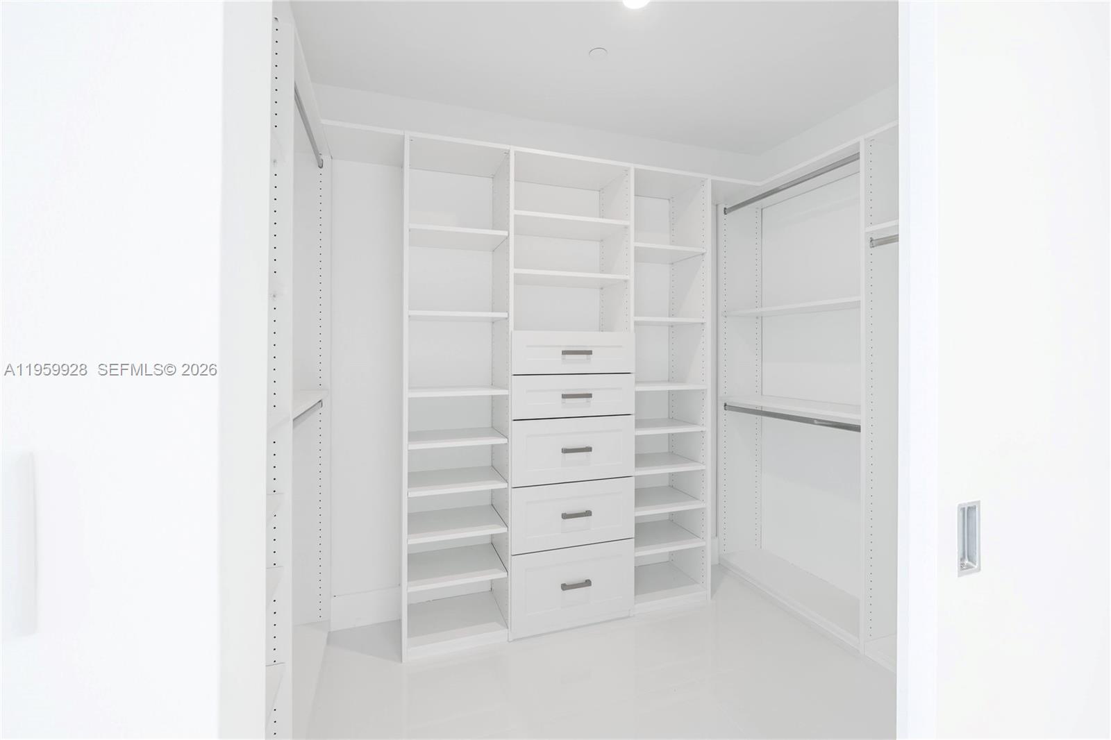 1080 Brickell Ave #3904, Miami FL 33131