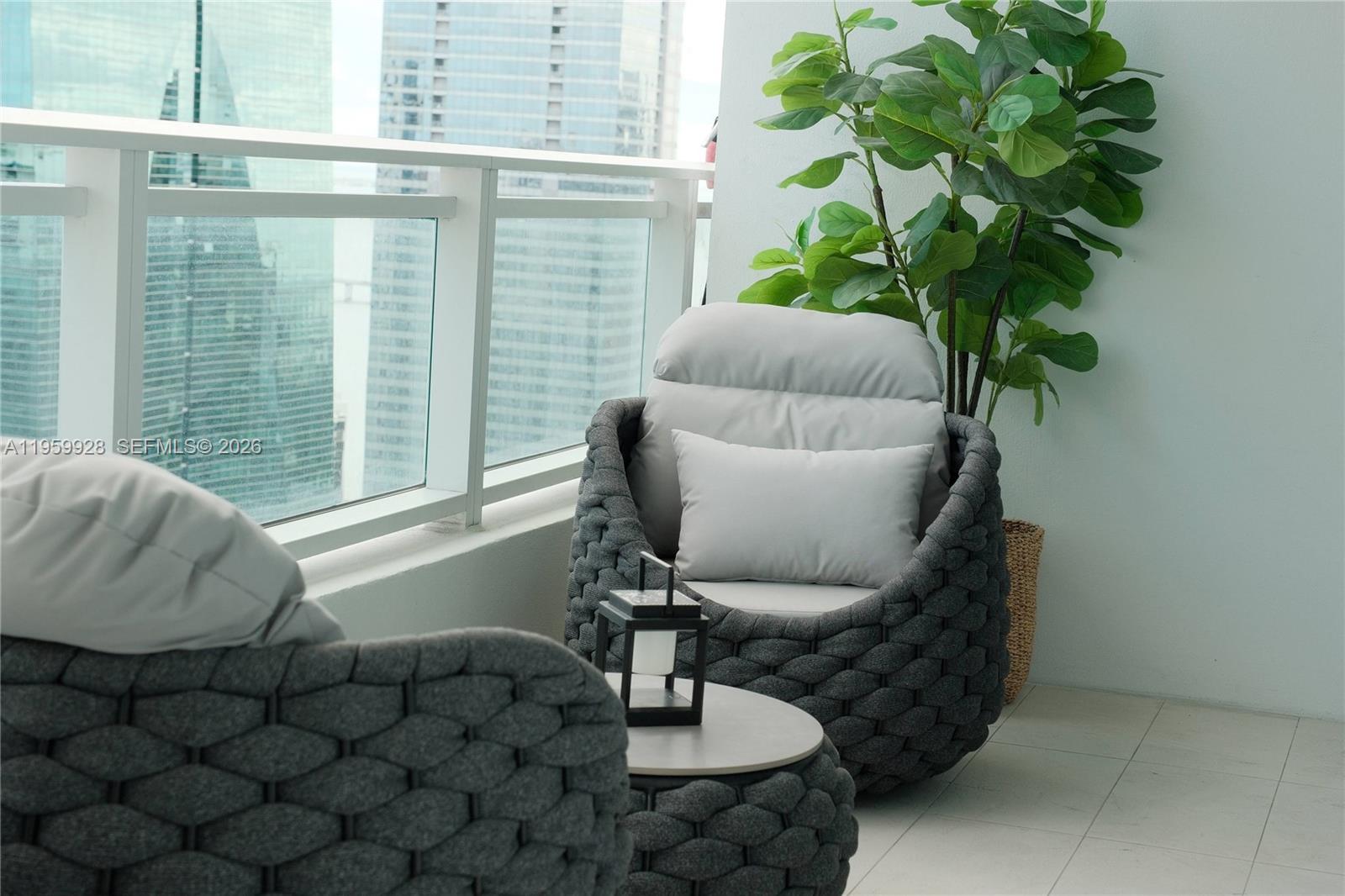 1080 Brickell Ave #3904, Miami FL 33131