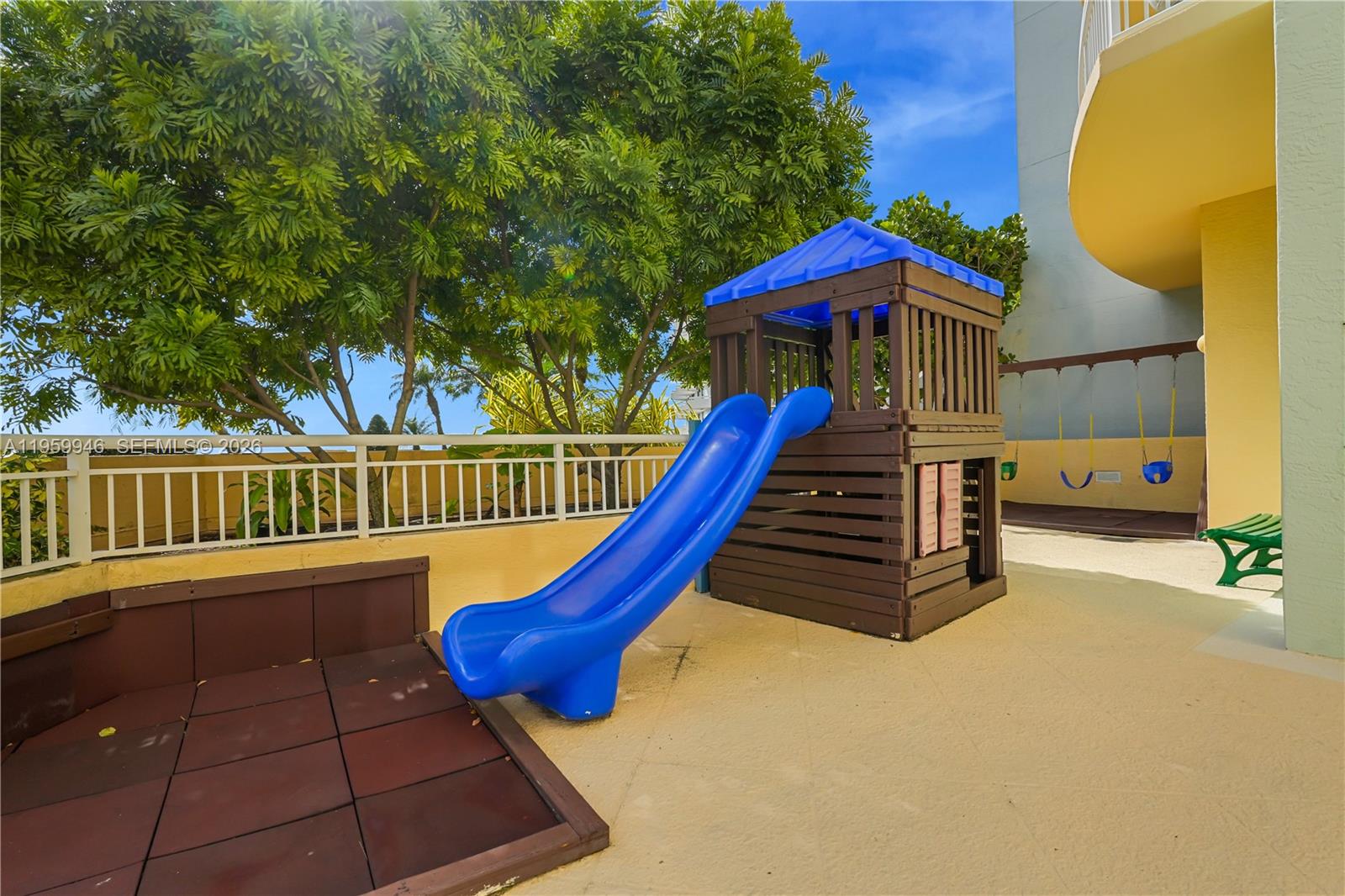 2475 Brickell Ave #1509, Miami FL 33129