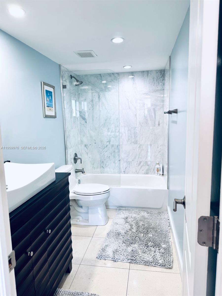 1900 Sunset Harbour Dr #1009, Miami Beach FL 33139