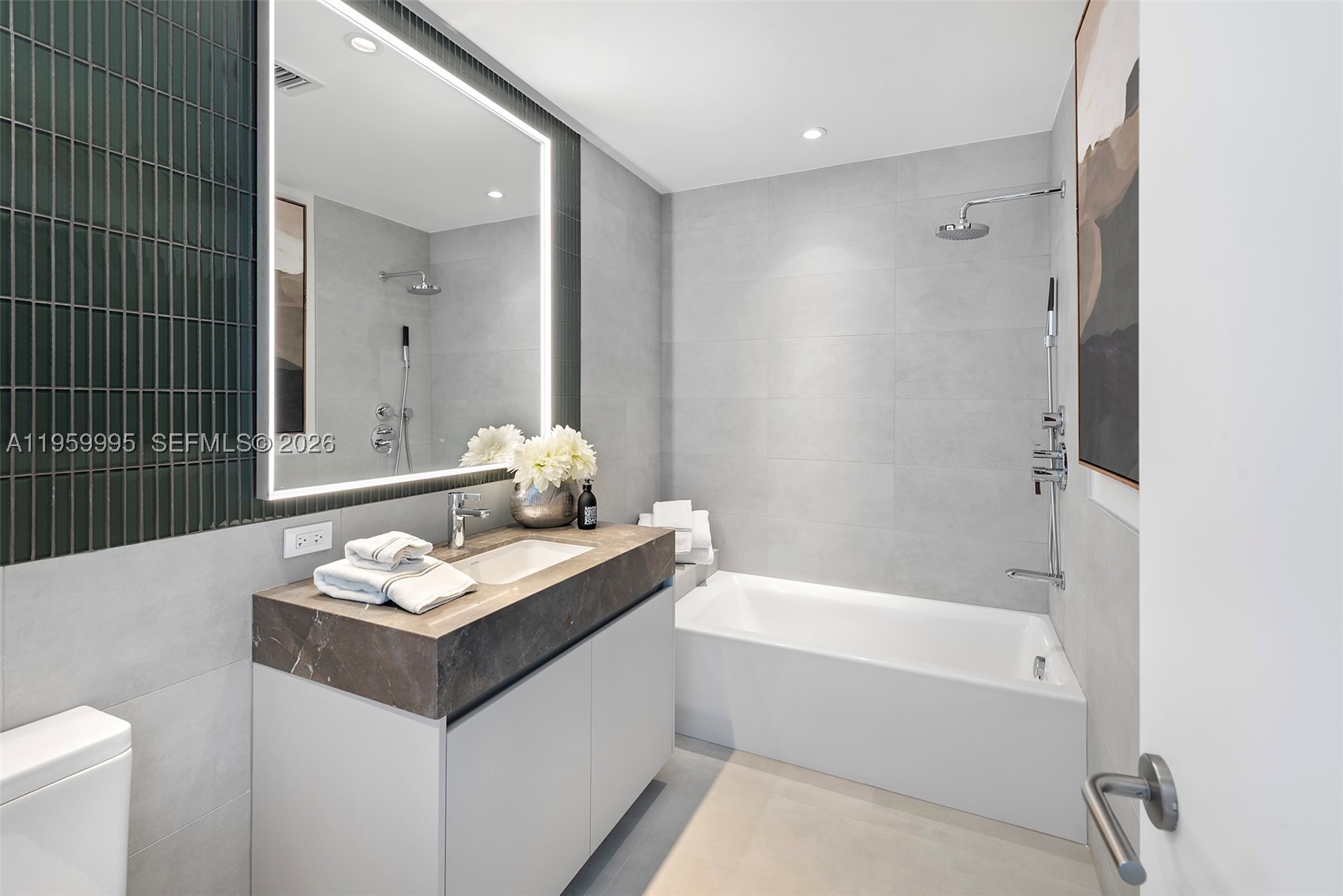 500 Alton Rd #2903, Miami Beach FL 33139