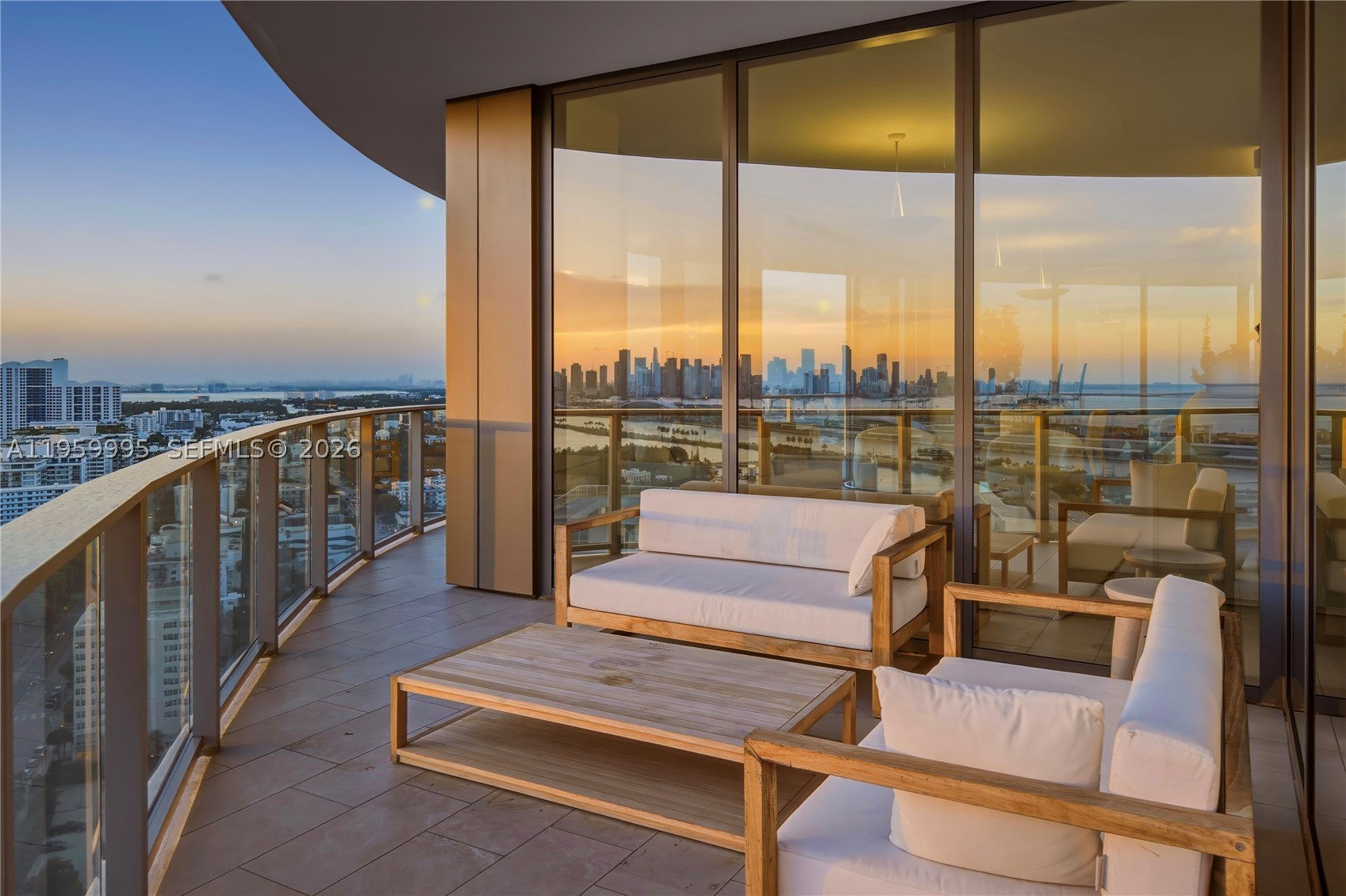 500 Alton Rd #2903, Miami Beach FL 33139