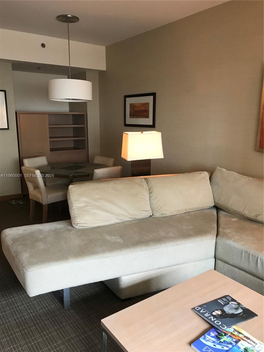 1395 Brickell Ave #3210, Miami FL 33131