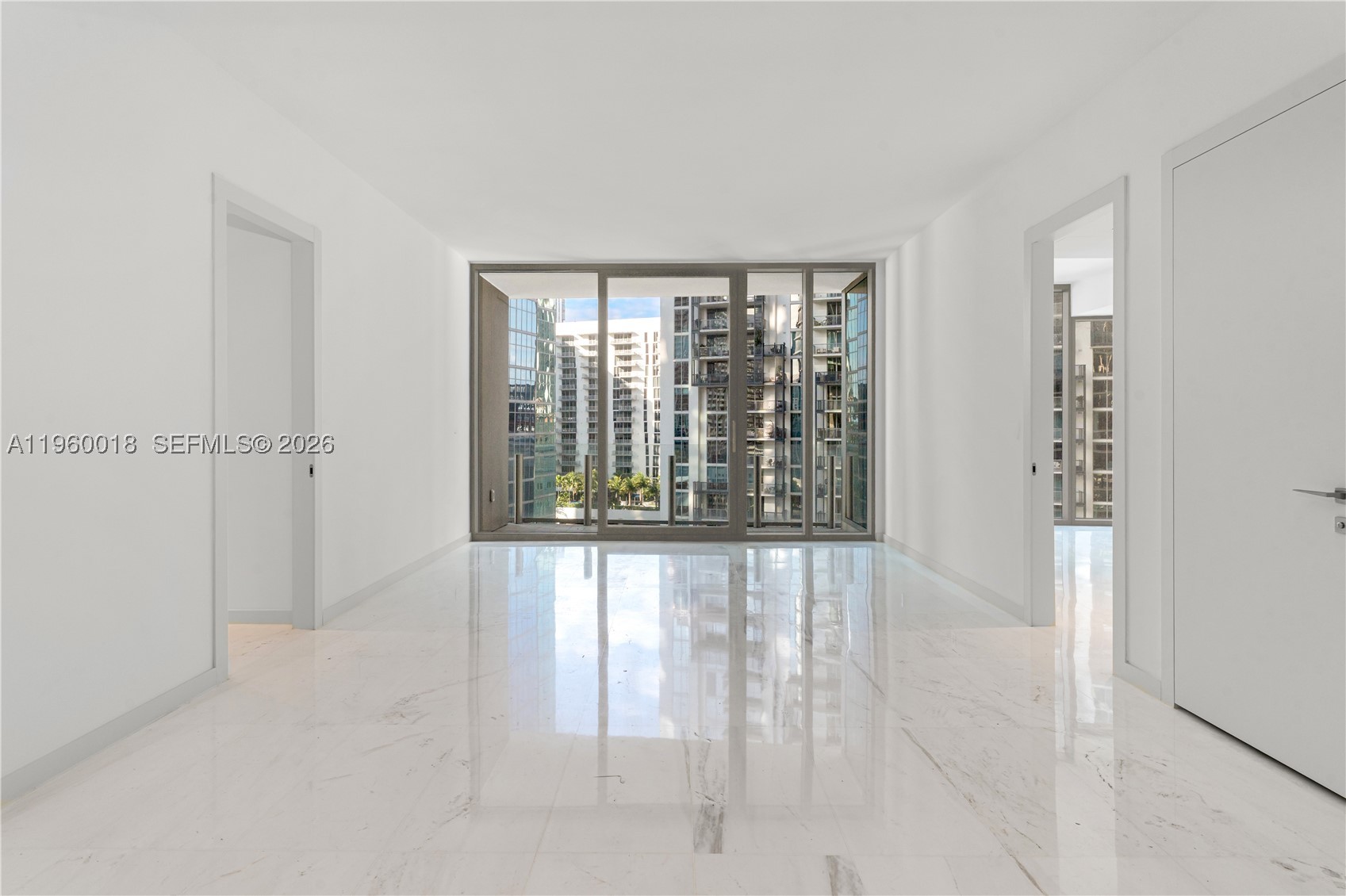 300 BISCAYNE BLVD WAY #2009, Miami FL 33131