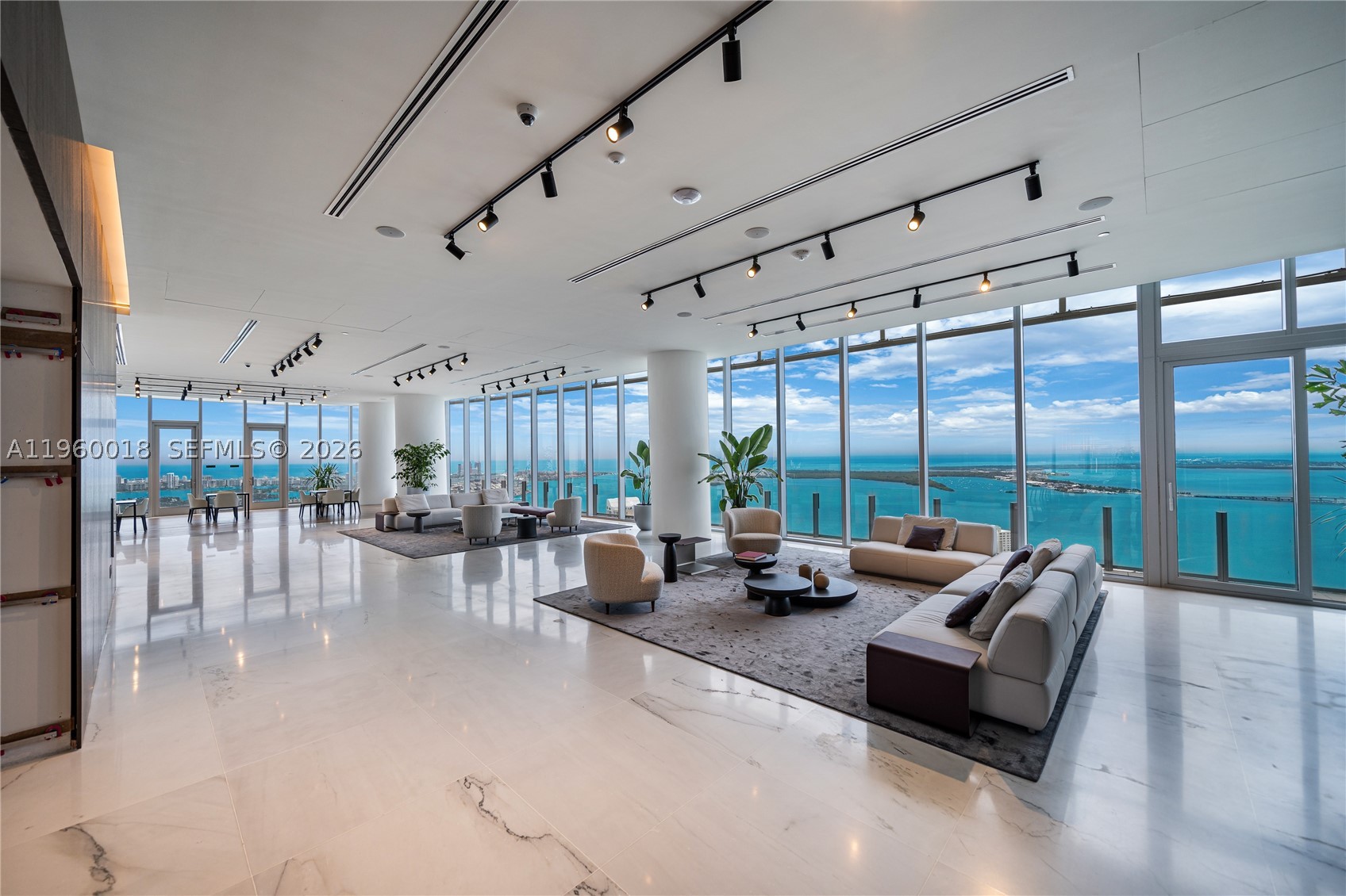 300 BISCAYNE BLVD WAY #2009, Miami FL 33131
